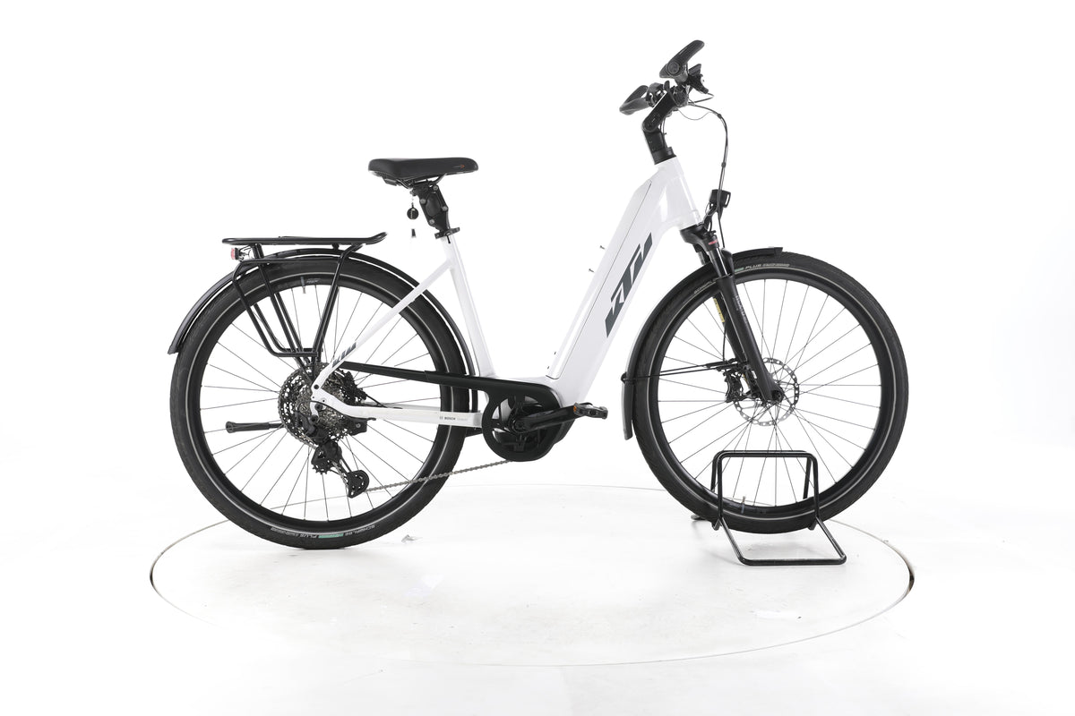 KTM Macina Style 720 Trekking E-Bike Tiefeinsteiger - Image 1