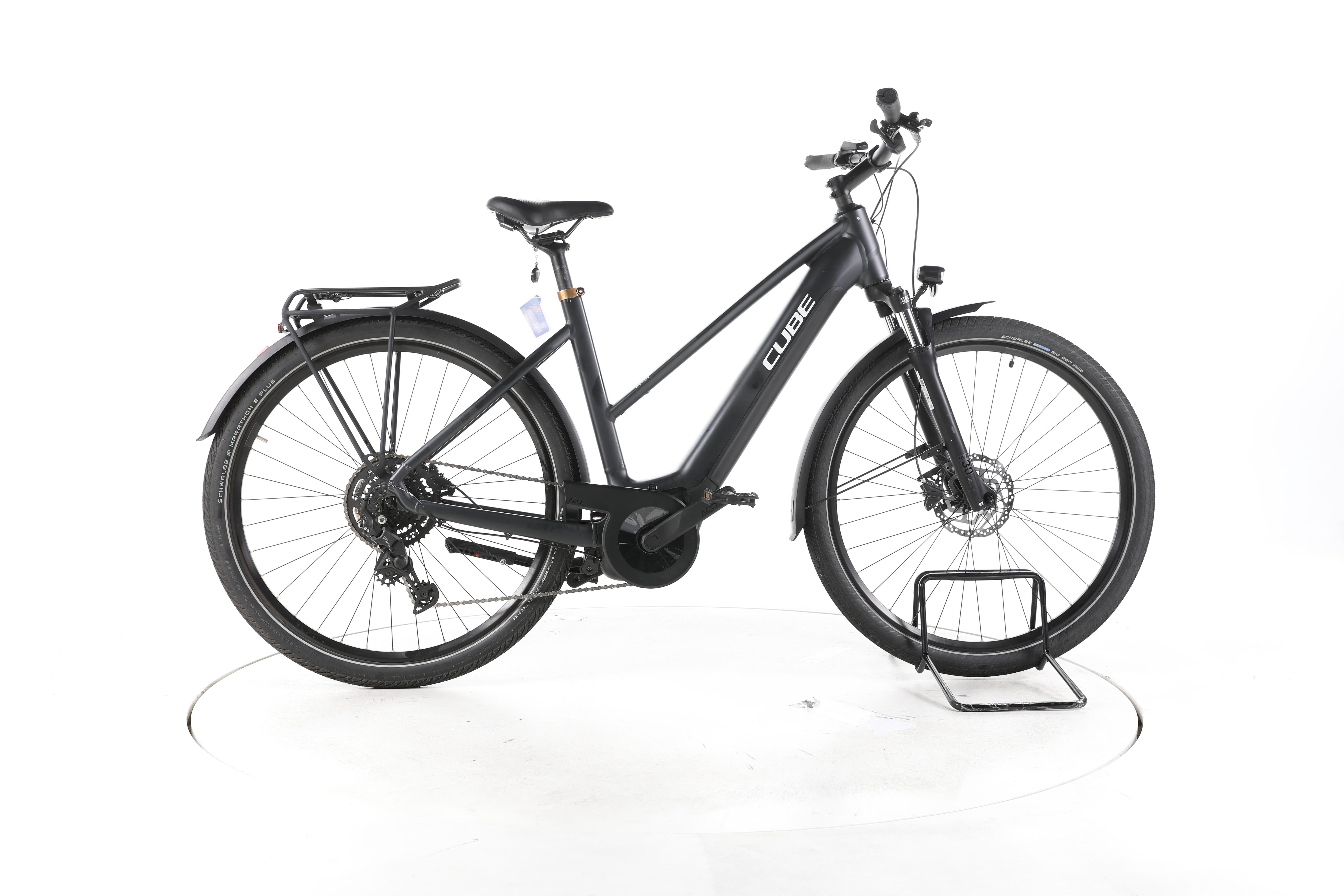 Cube Touring Hybrid ONE Trekking E-Bike 2024 - Image 1