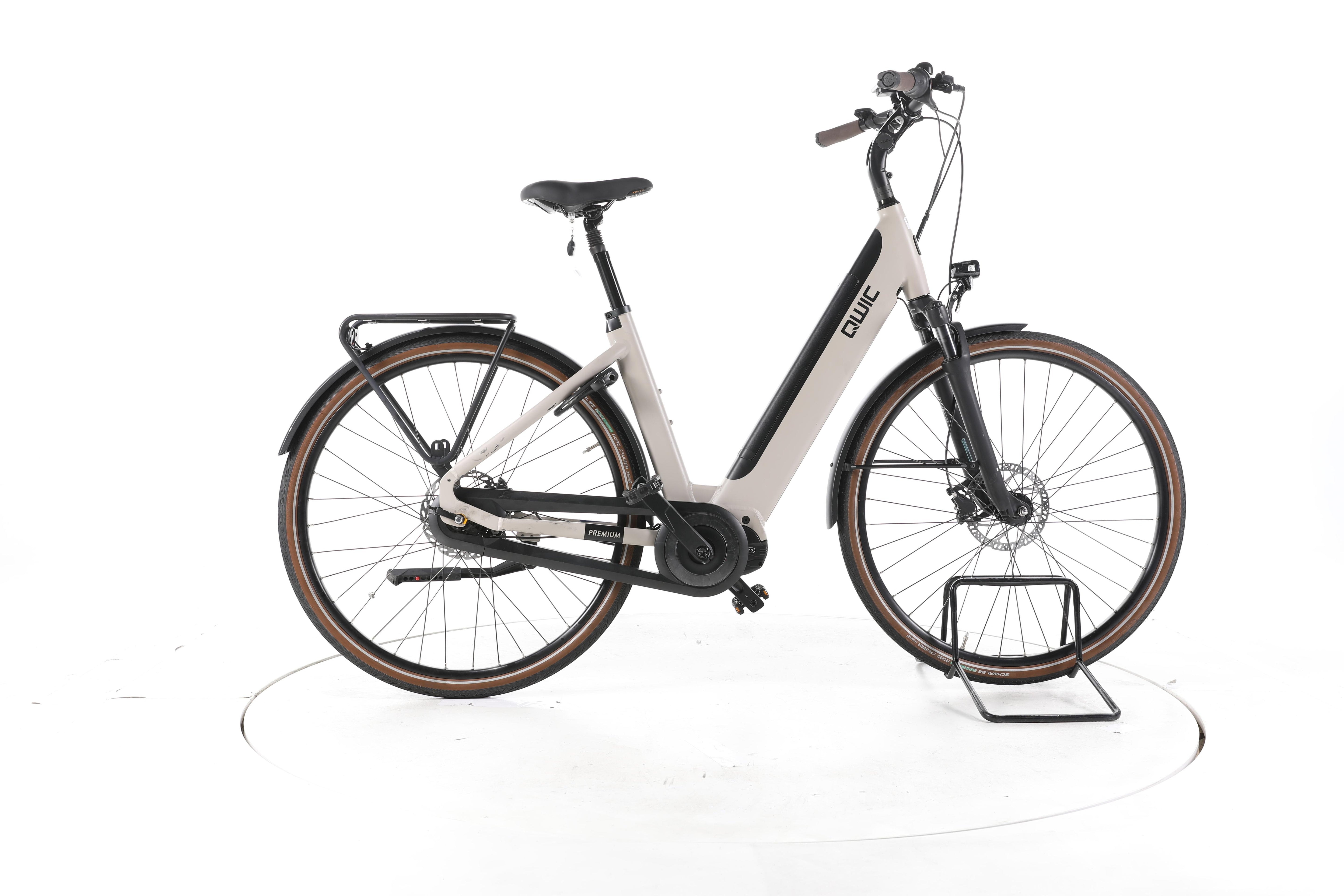 QWIC Premium iMN8+C City E-Bike Tiefeinsteiger - Image 1