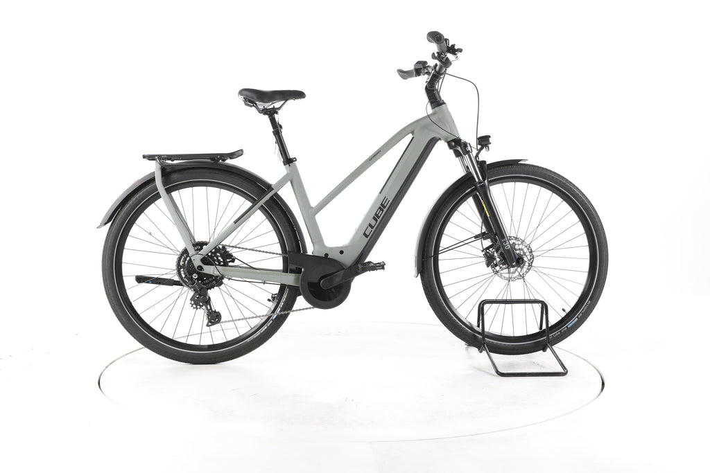 Cube Kathmandu Hybrid ONE Trekking E-Bike 2024 - Image 1