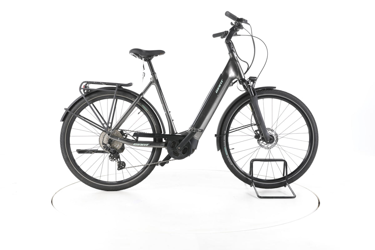 Giant DailyTour E+ 2D LDS Trekking E-Bike Tiefeinsteiger - Image 1