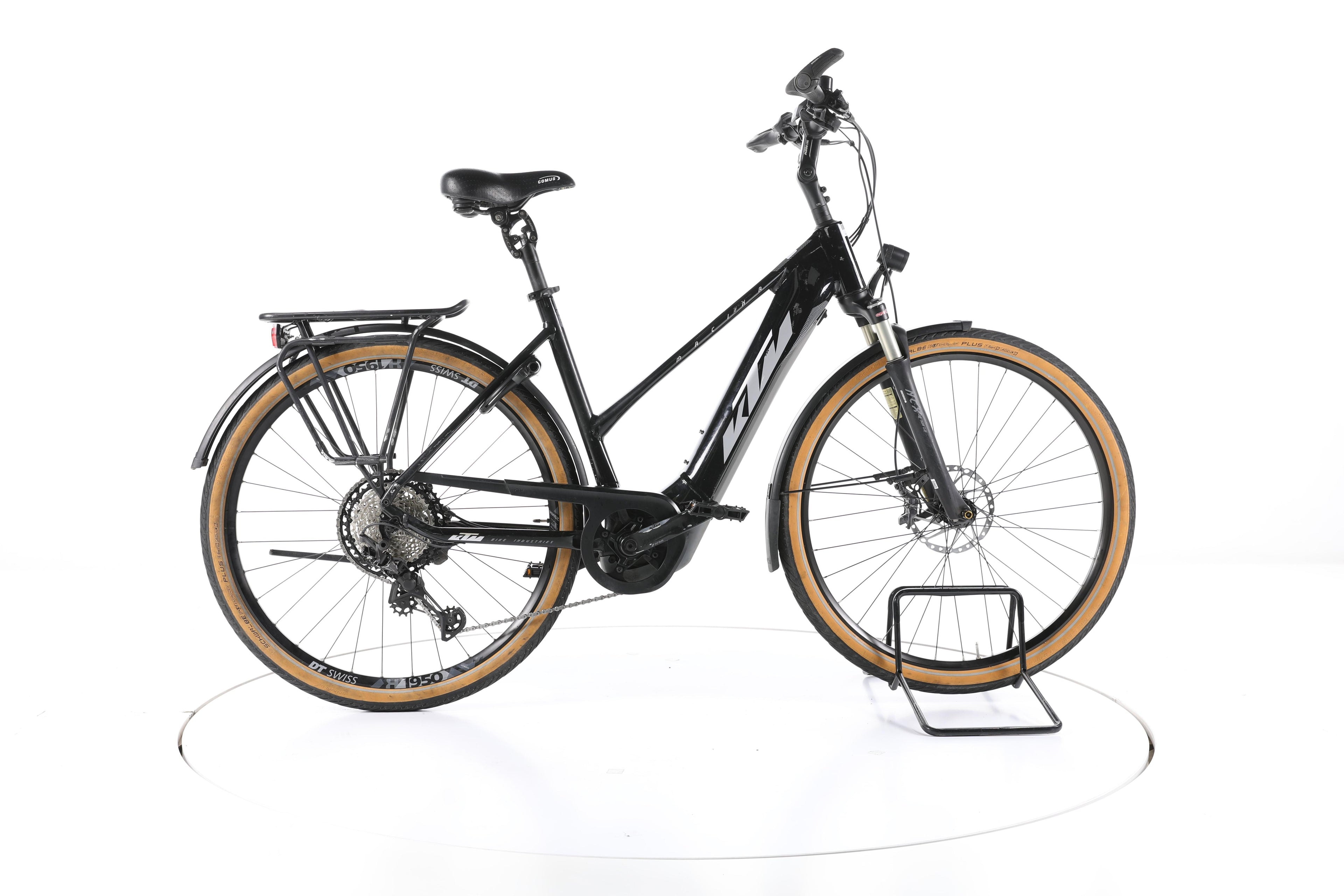 KTM Macina Style 610 Trekking E-Bike - Image 1