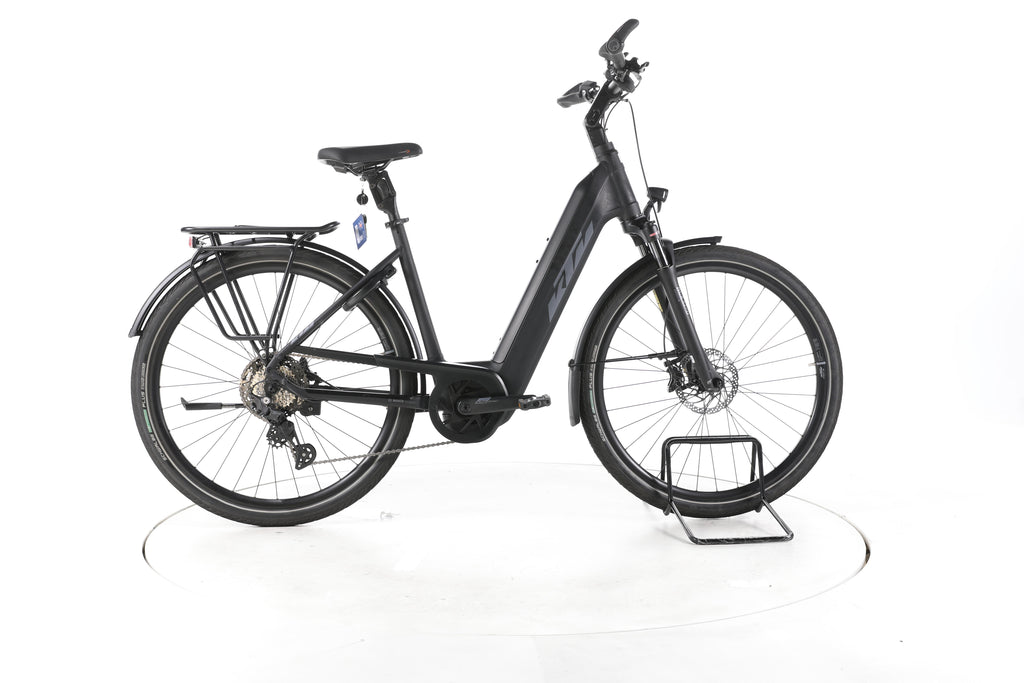KTM Macina Style 730 Trekking E-Bike Tiefeinsteiger - Image 1