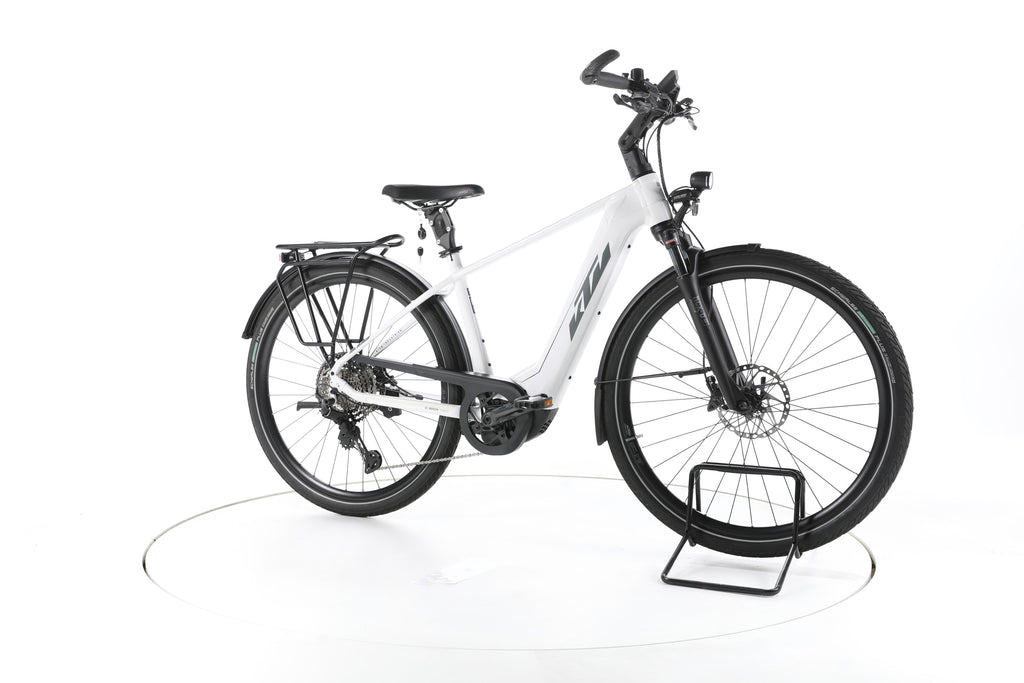 KTM Macina Style 720 Trekking E-Bike - Image 2