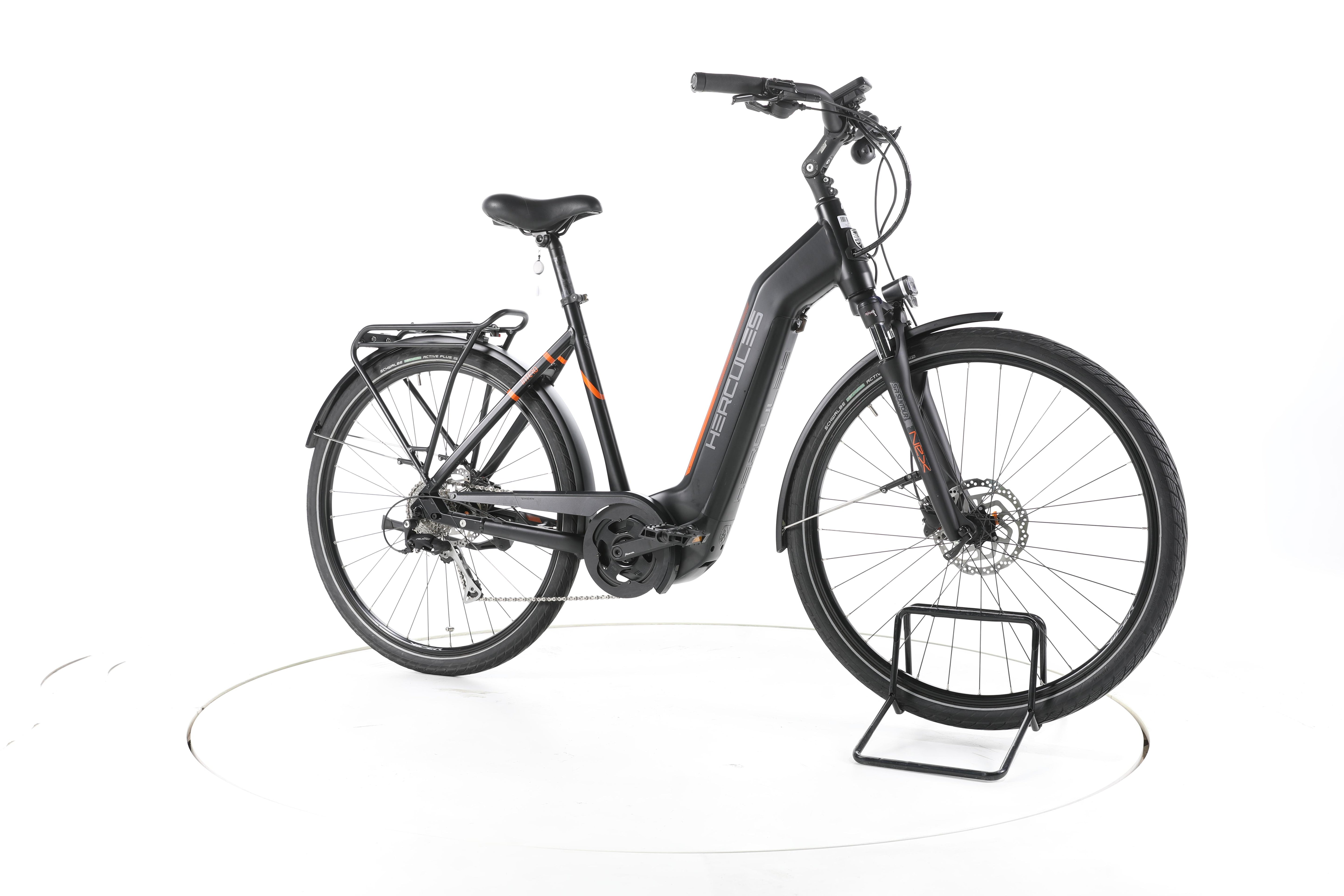 Hercules Intero Trekking E-Bike Tiefeinsteiger - Image 2