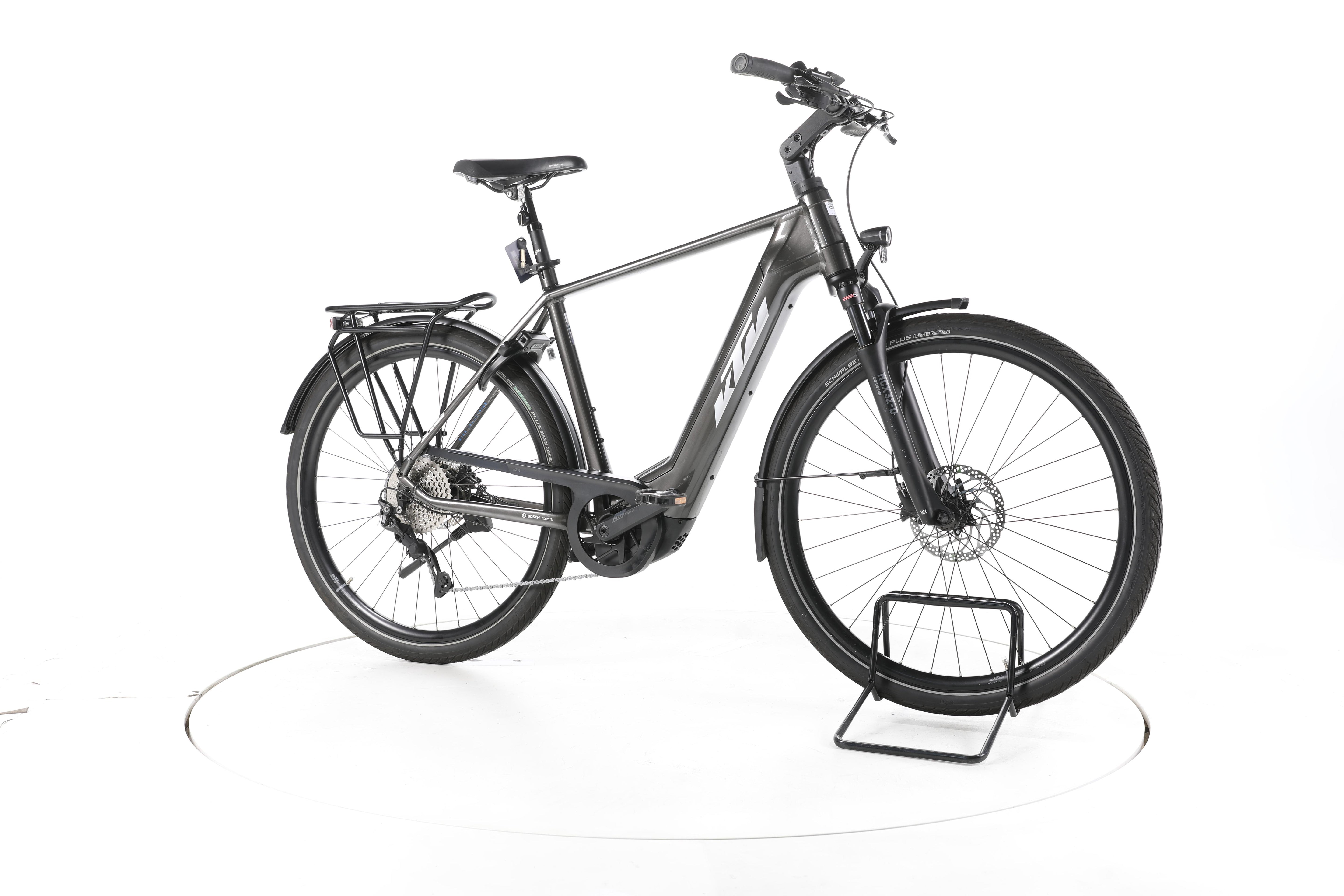KTM Macina Style 740 Trekking E-Bike - Image 2