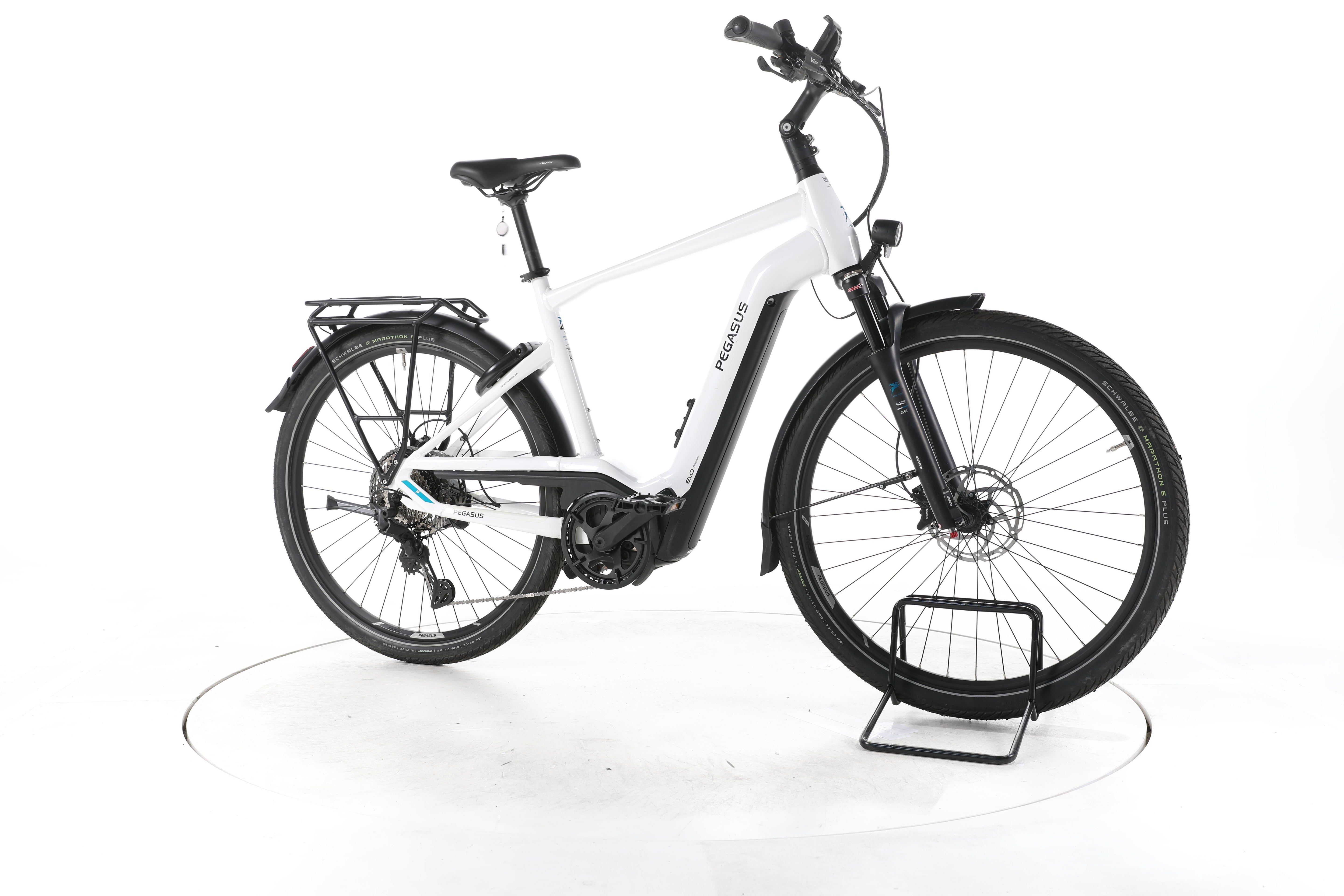 Pegasus Premio Evo 11 "40 Years" Trekking E-Bike Tiefeinsteiger - Image 2