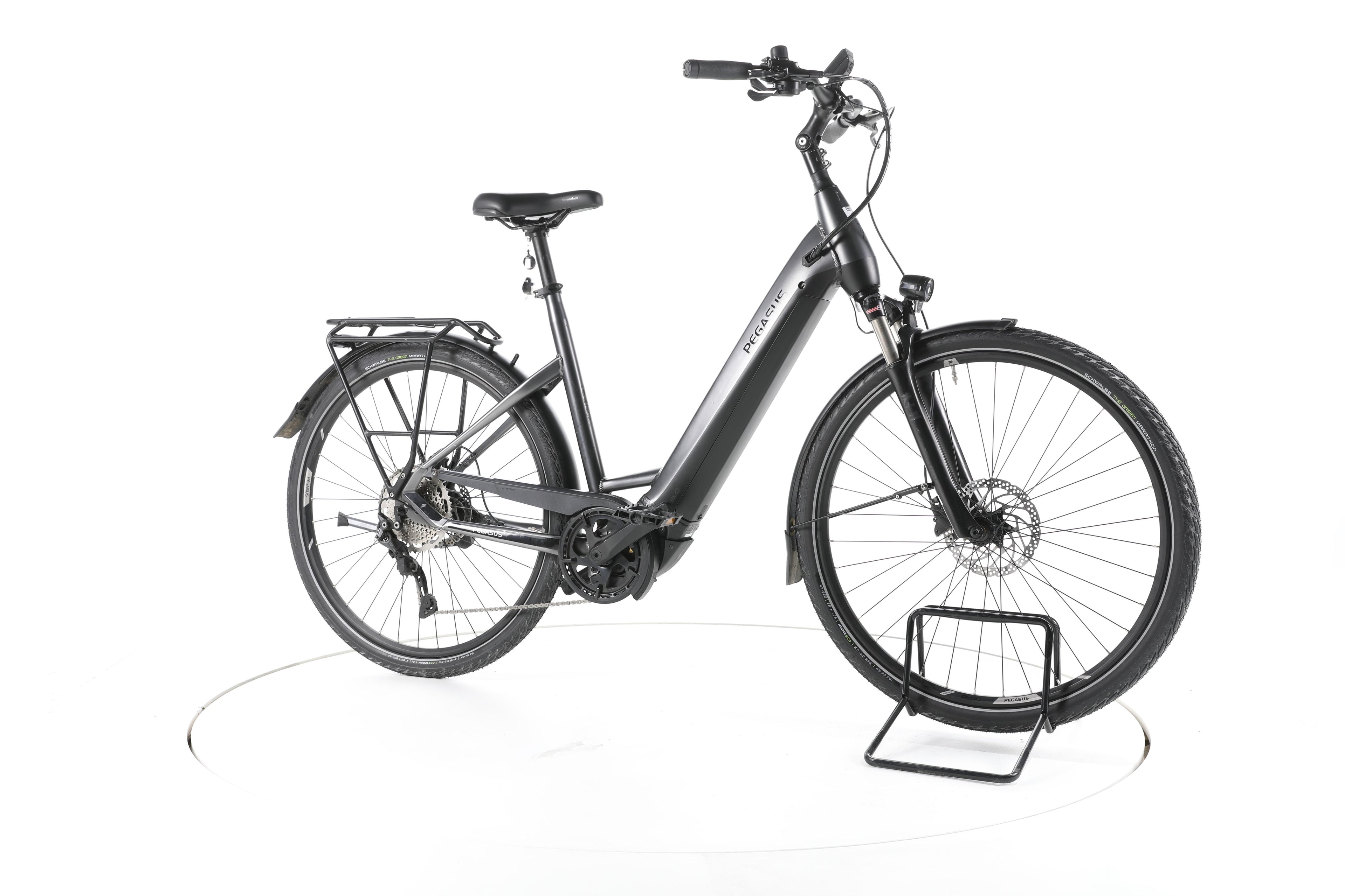 Pegasus Premio Evo 10 Lite Trekking E-Bike Tiefeinsteiger - Image 2