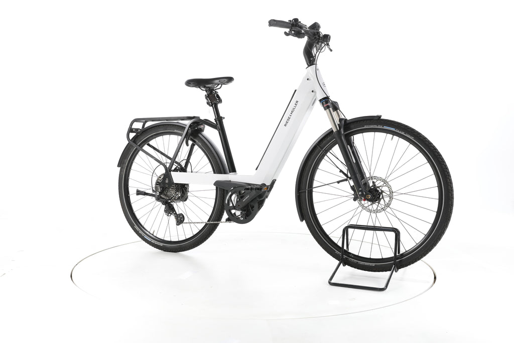 Riese & Müller Nevo touring Trekking E-Bike Tiefeinsteiger - Image 2