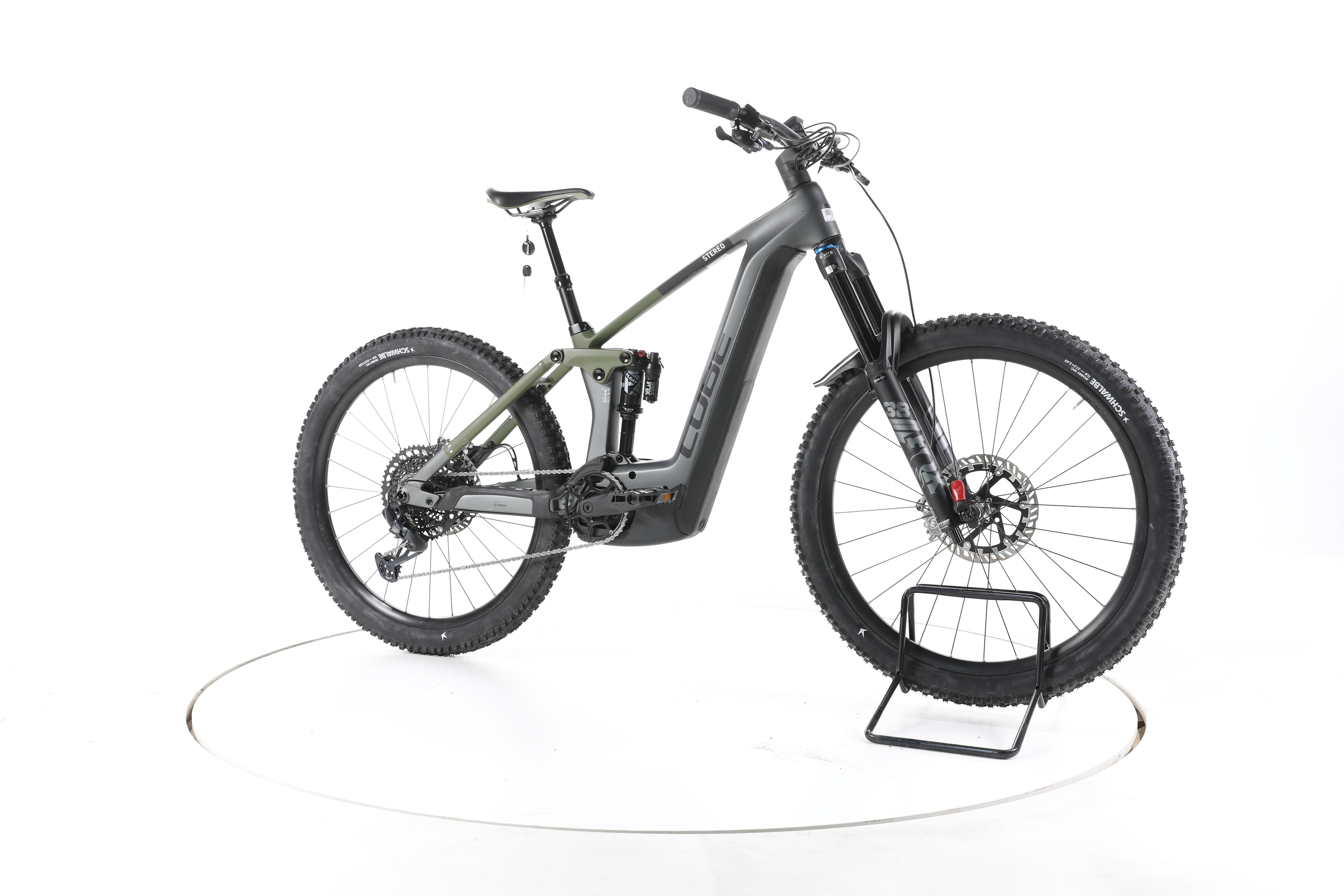 Cube Stereo Hybrid 160 HPC TM flash E-Bike Fully Carbon - Image 2