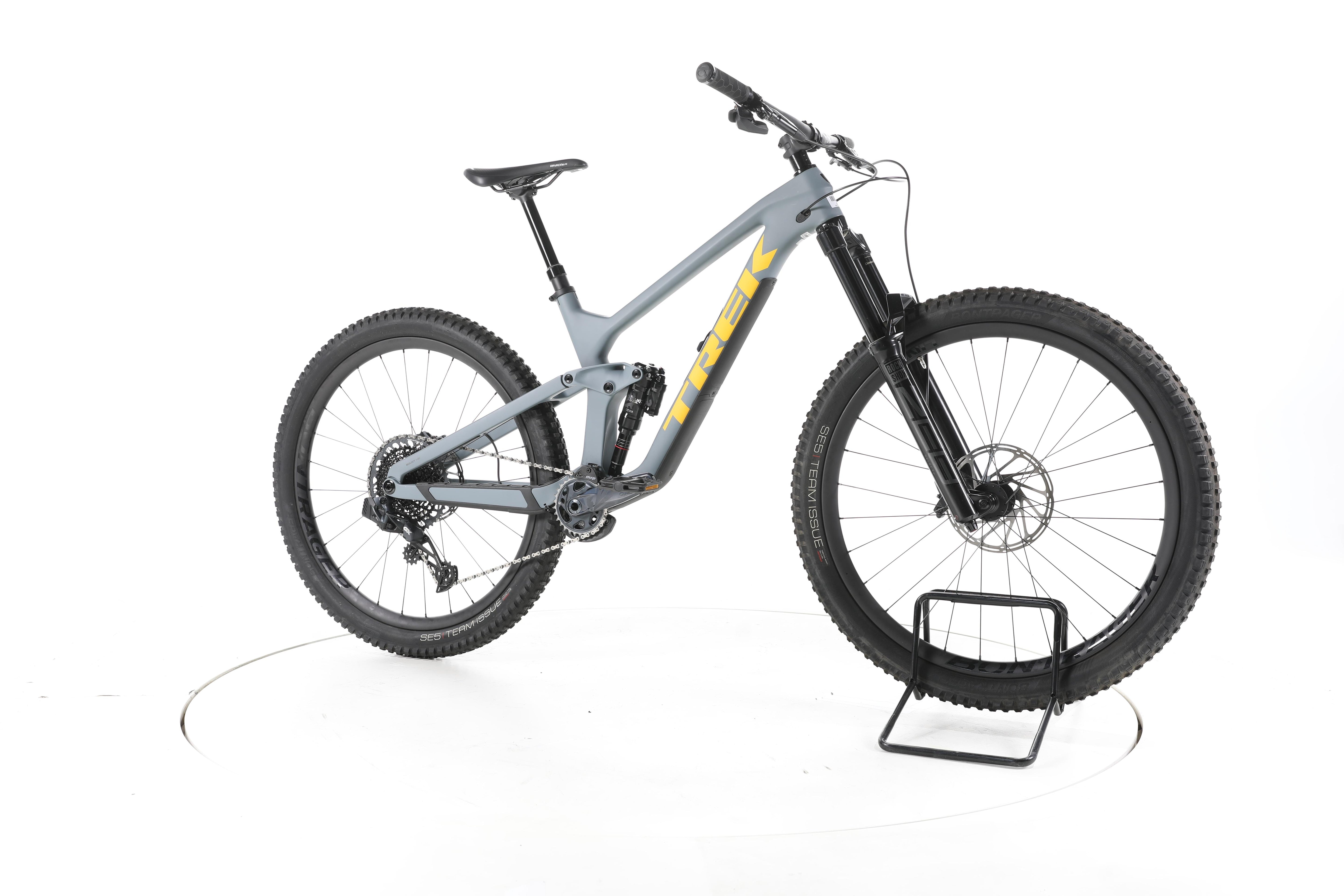 Trek Slash 9.8 XT Gen 5 - Image 2
