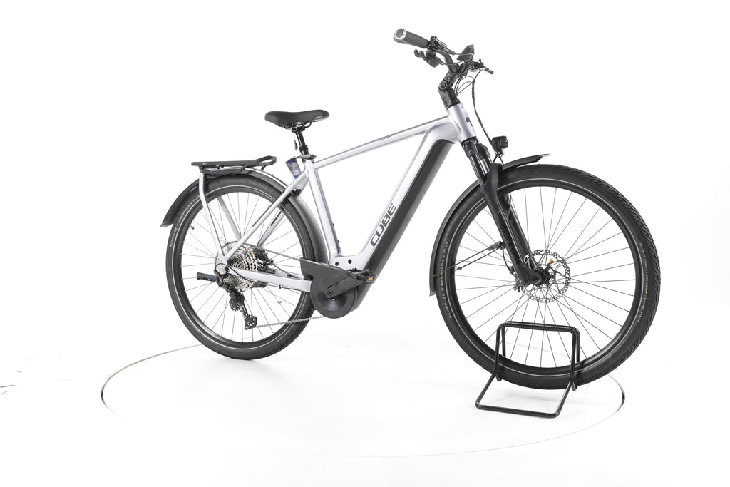Cube Kathmandu Hybrid SLX Trekking E-Bike - Image 2