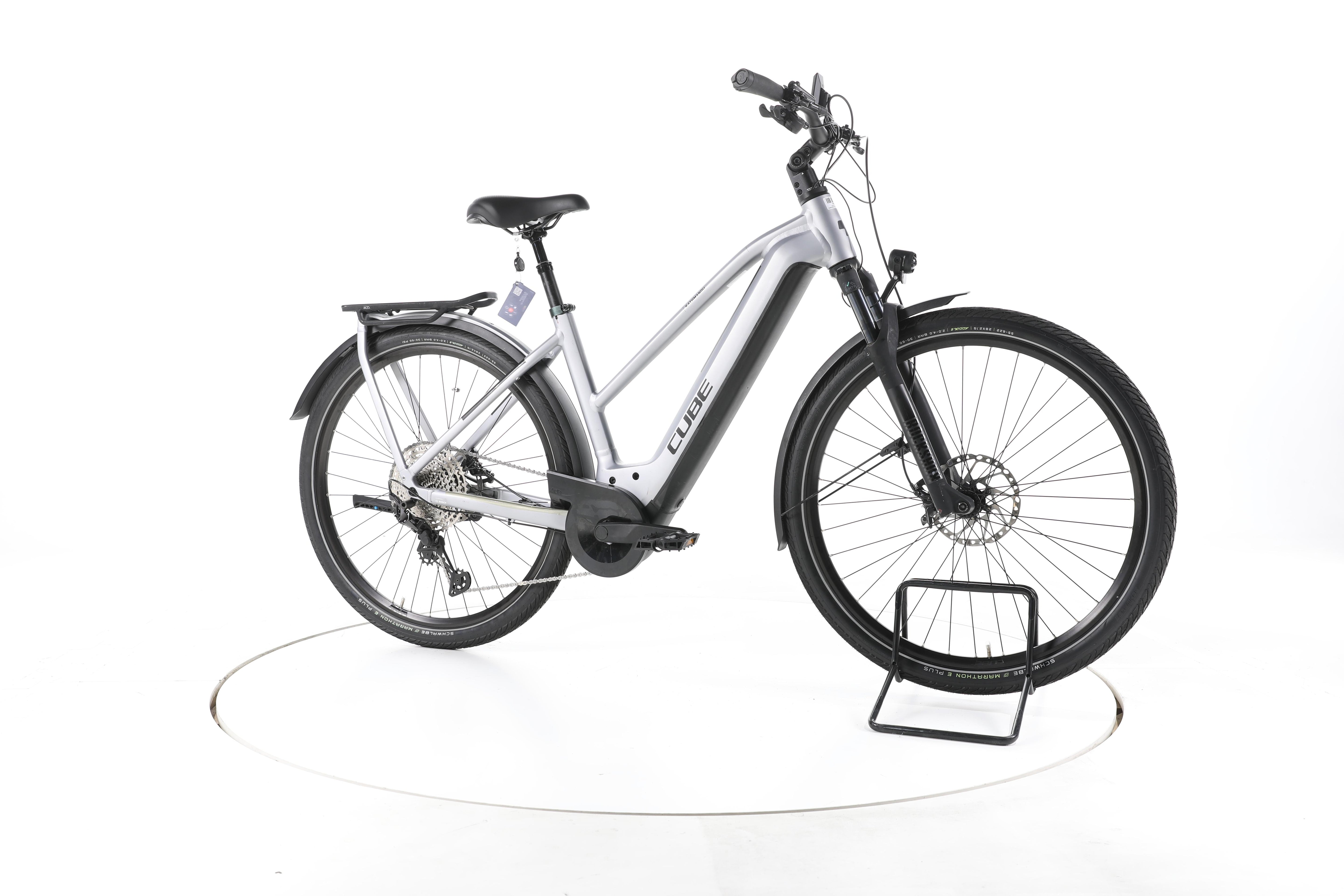 Cube Kathmandu Hybrid SLX Trekking E-Bike 2024 - Image 2