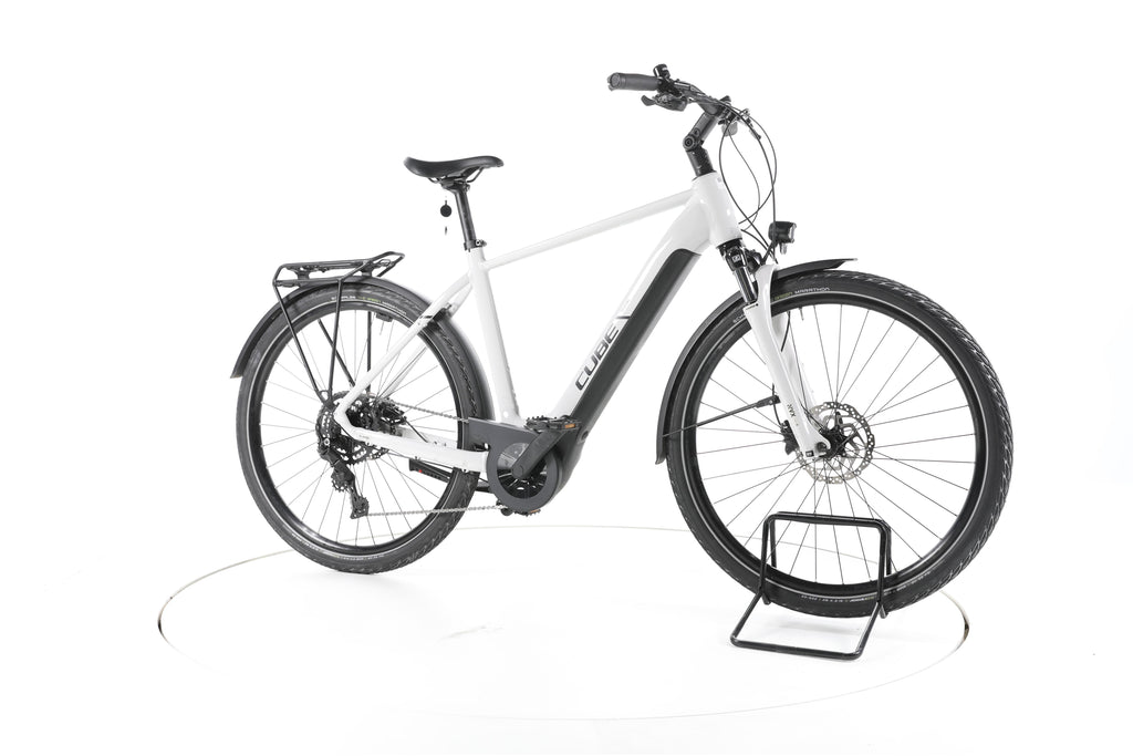 Cube Touring Hybrid ONE Trekking E-Bike 2024 - Image 2