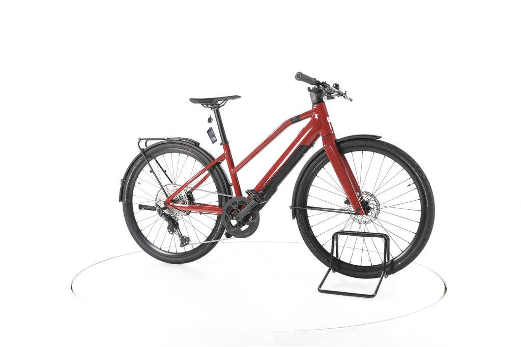 Canyon Commuter:ON 7 WMN Trekking E-Bike - Image 2