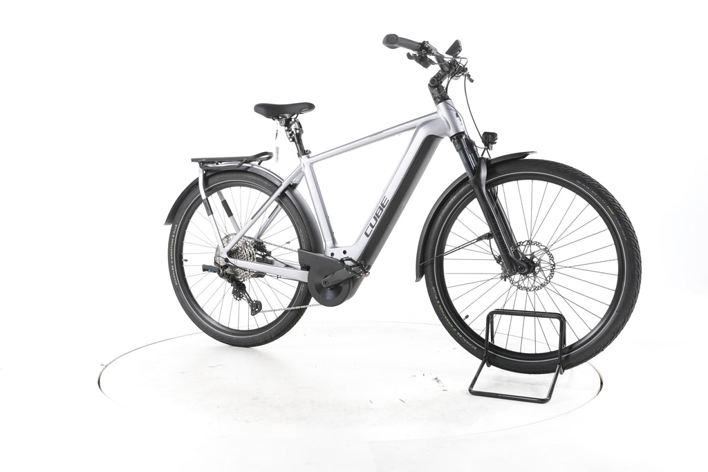 Cube Kathmandu Hybrid SLX Trekking E-Bike - Image 2