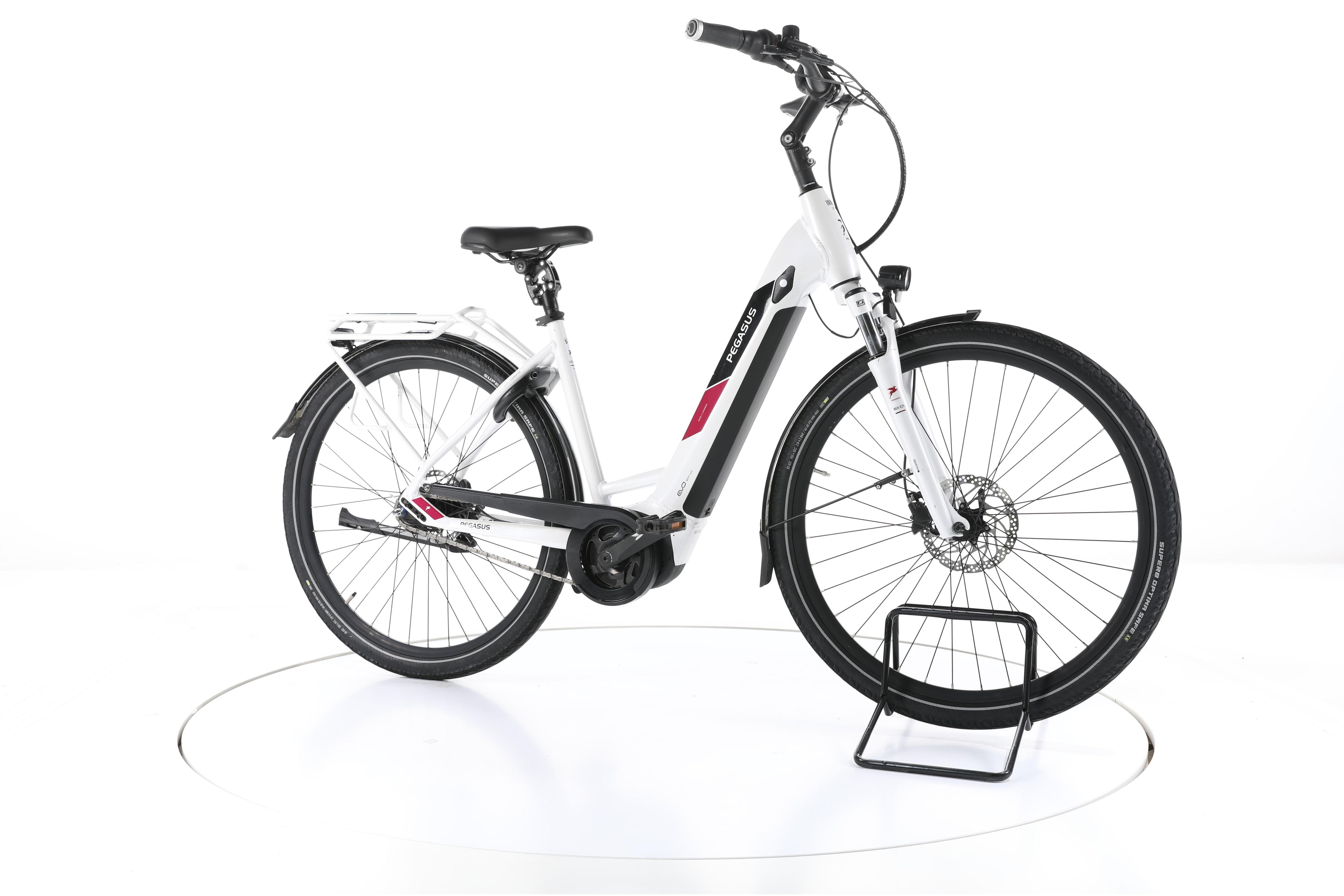 Pegasus Solero EVO 8R City E-Bike Tiefeinsteiger - Image 2
