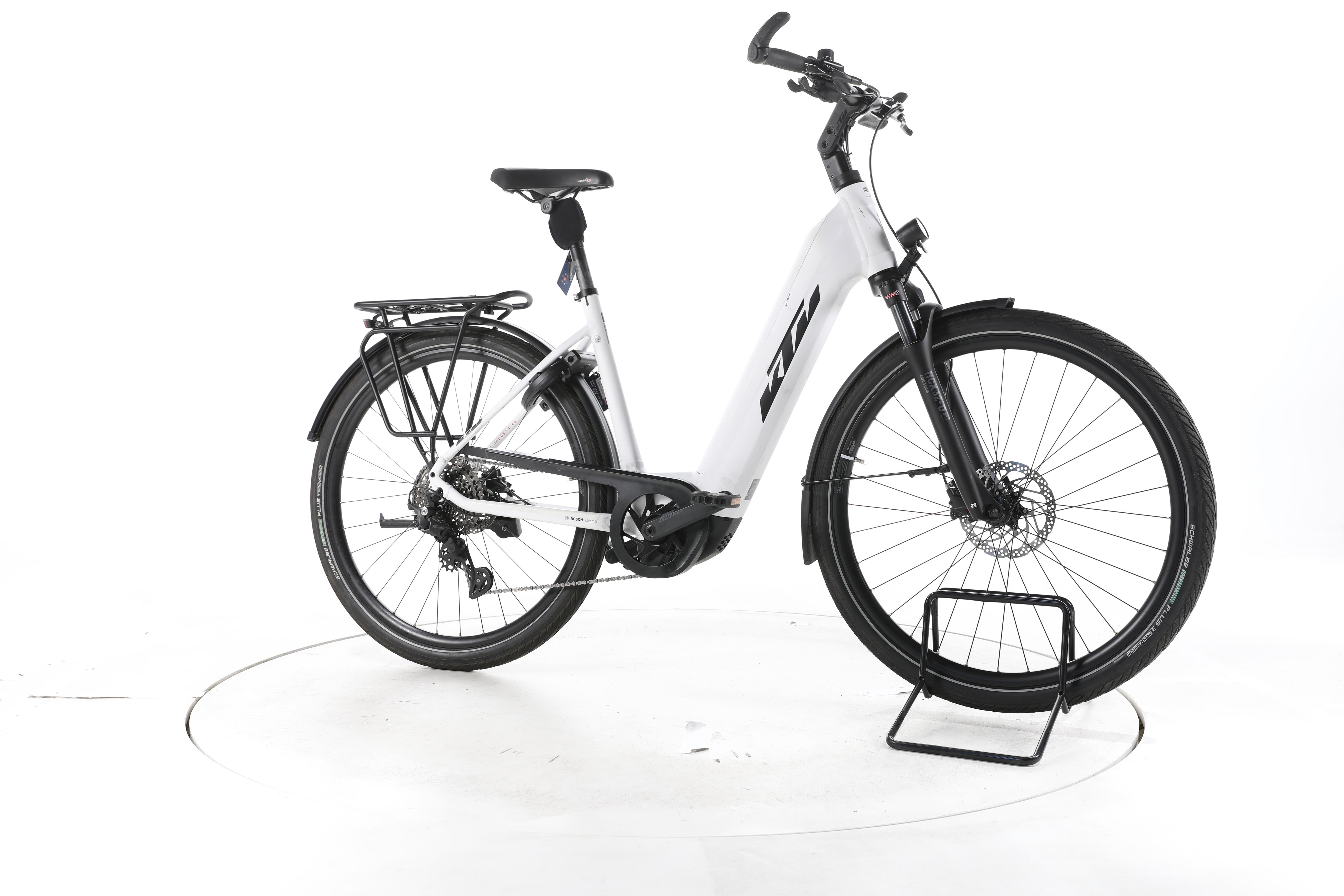 KTM ZEG CENTO 10 PLUS Trekking E-Bike Tiefeinsteiger - Image 2