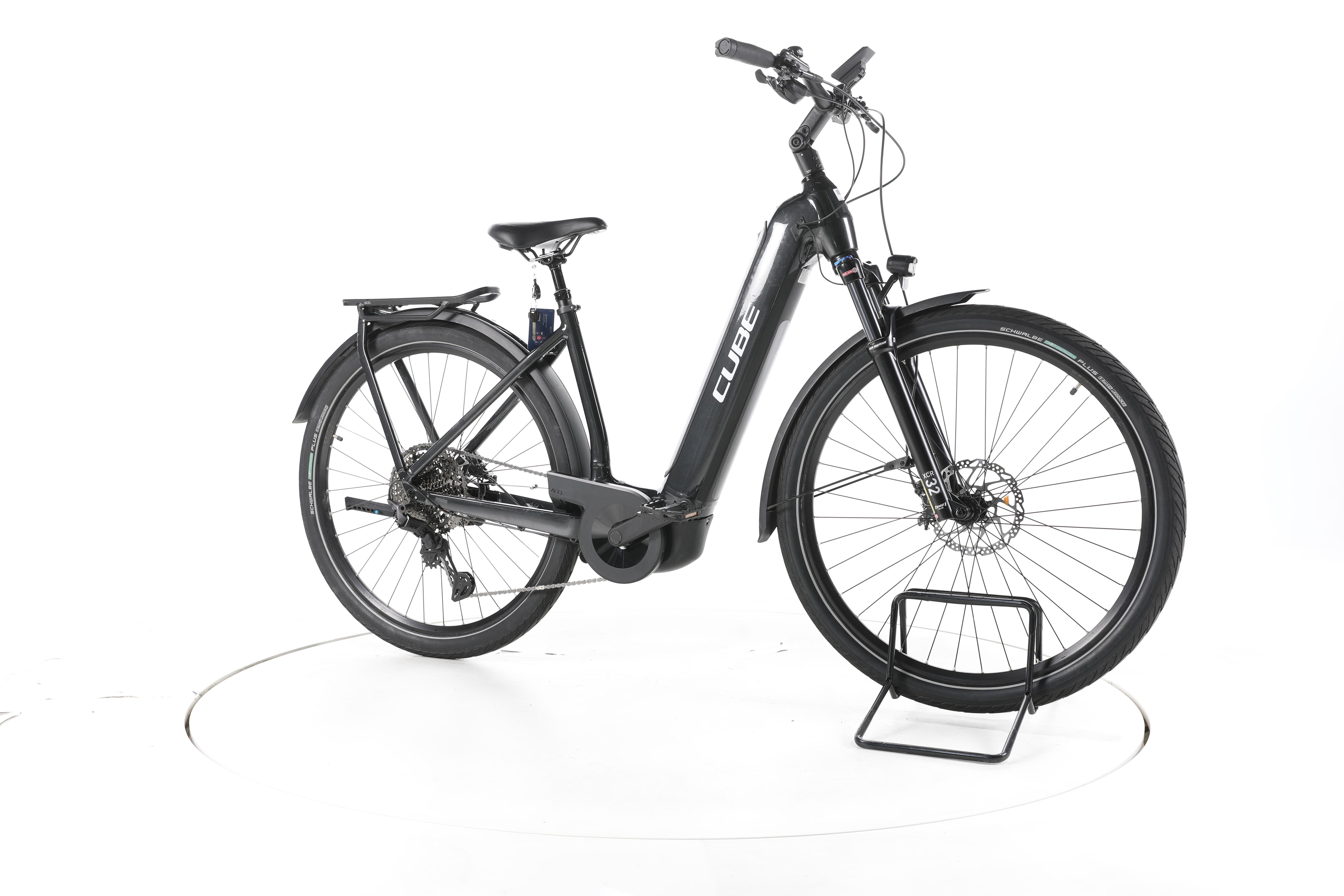 Cube Kathmandu Hybrid EXC Trekking E-Bike Tiefeinsteiger 2024 - Image 2