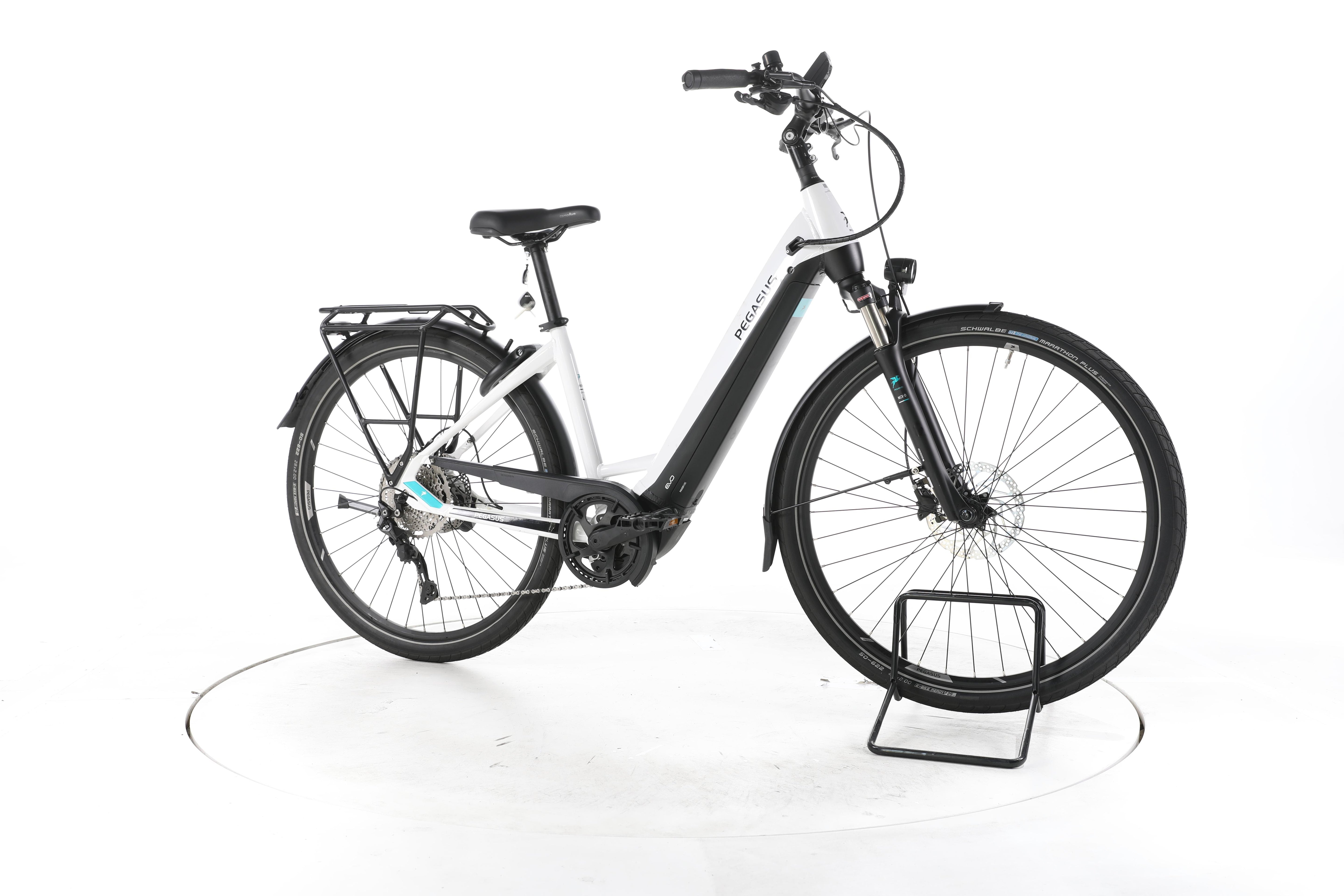 Pegasus Premio Evo 10 Lite Trekking E-Bike Tiefeinsteiger - Image 2