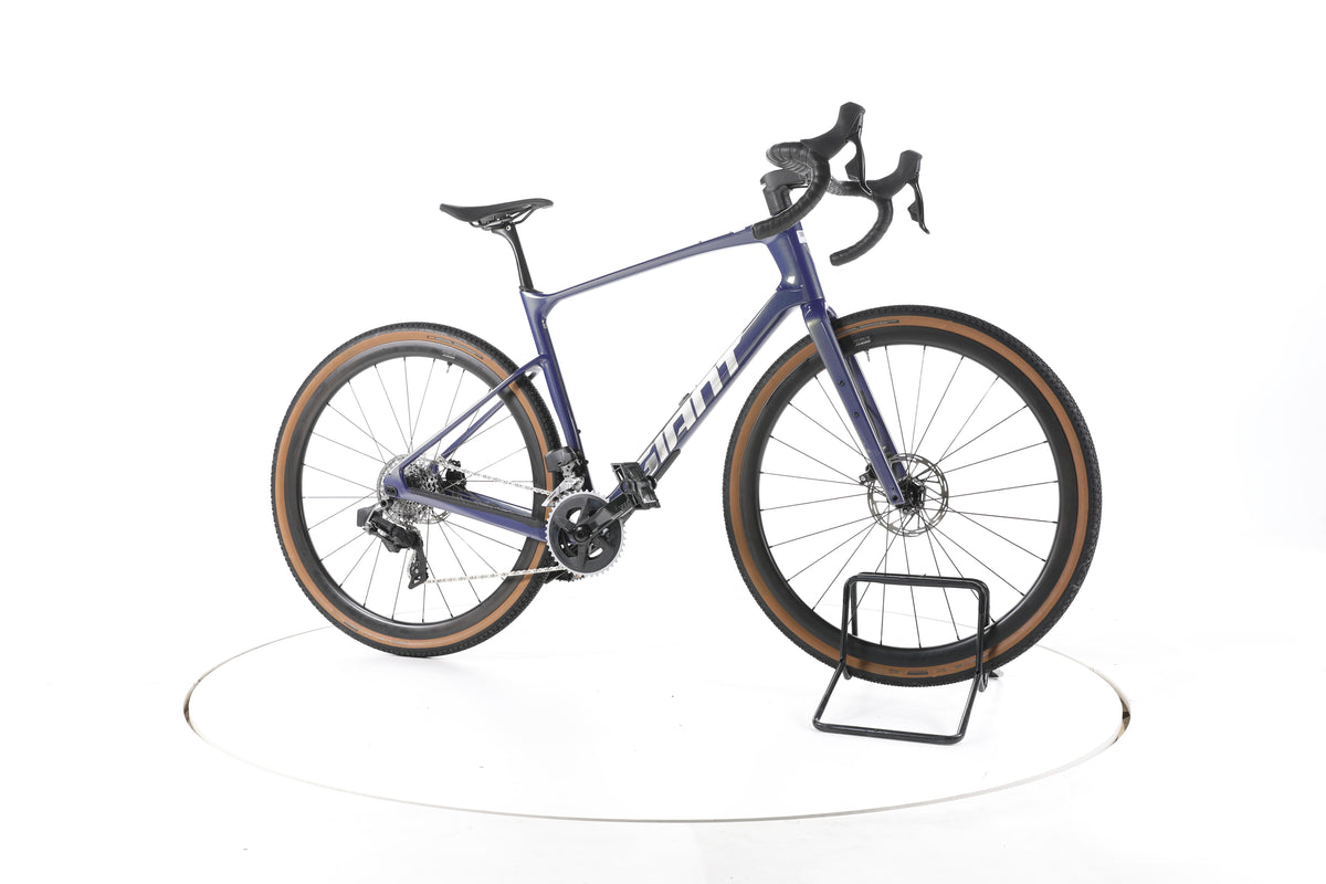 Giant Revolt Advanced Pro1 Gravelbike Carbon 2024 - Image 2