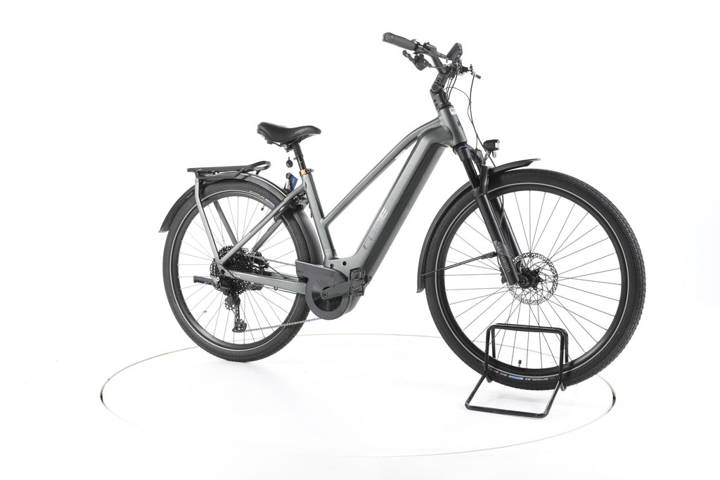 Cube Kathmandu Hybrid Pro Trekking E-Bike 2023 - Image 2