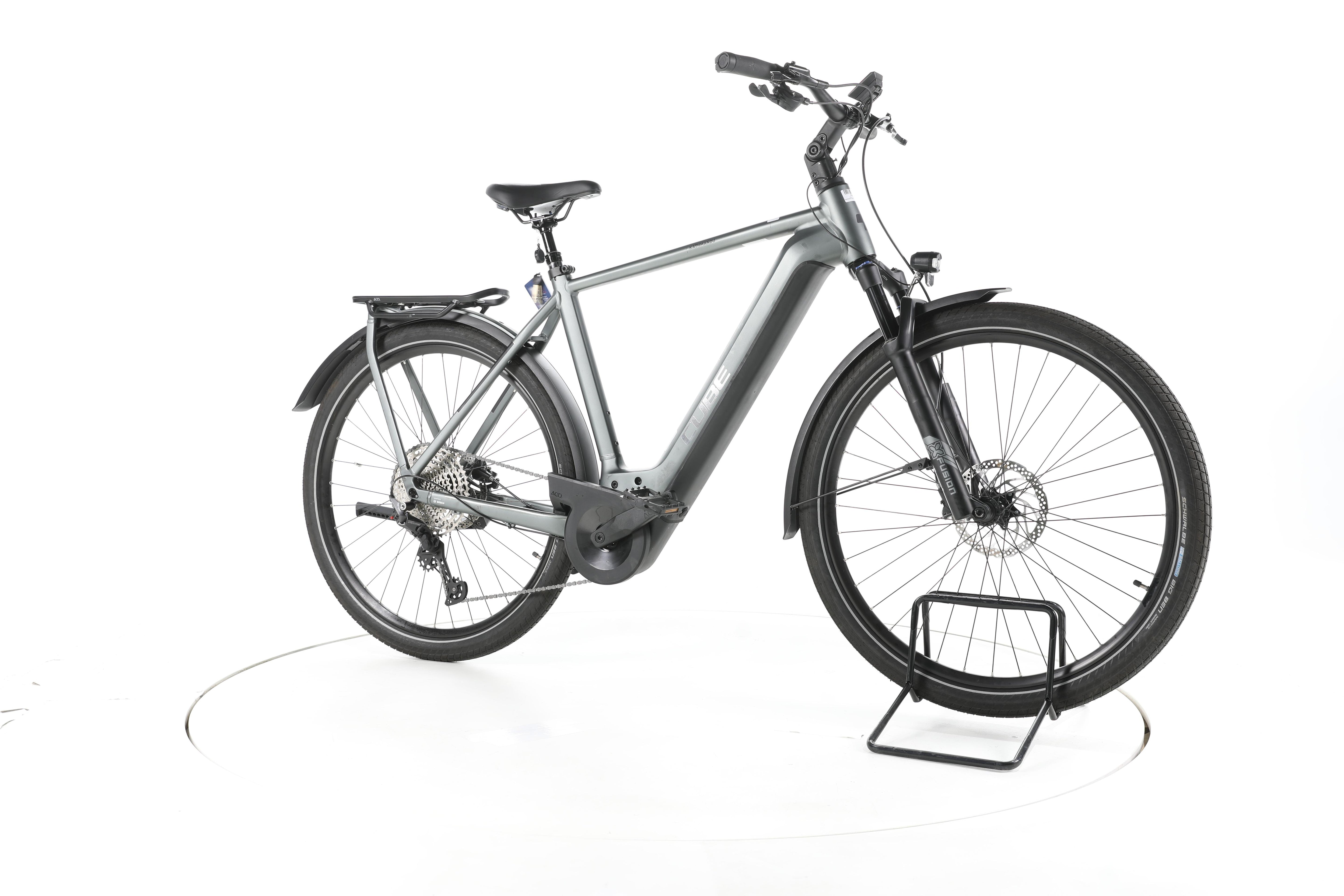 Cube Kathmandu Hybrid Pro Trekking E-Bike - Image 2