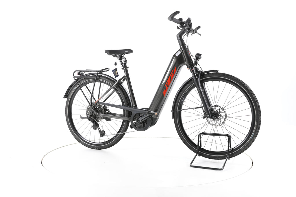 KTM Macina Sport 720 Trekking E-Bike 2023 - Image 2