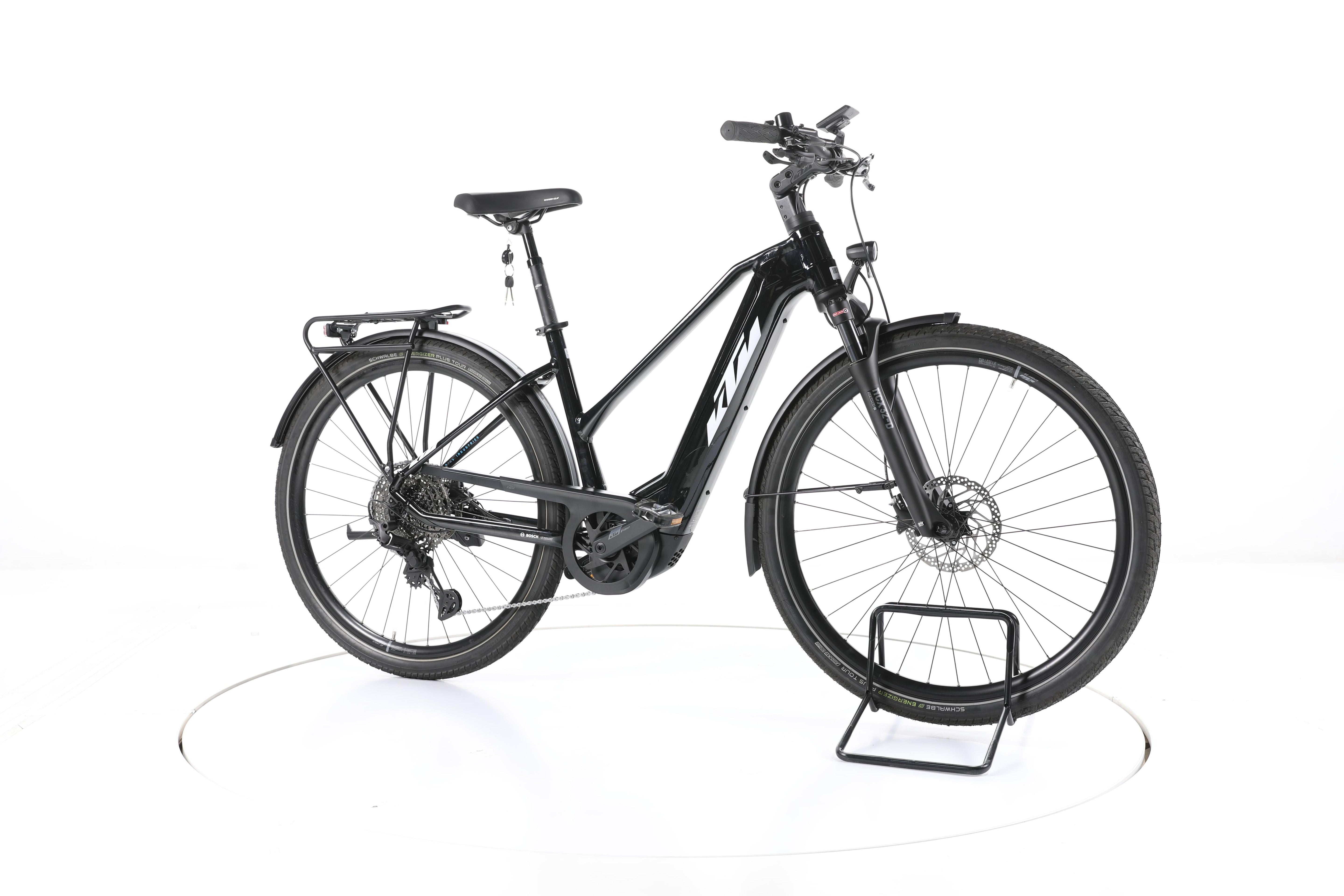 KTM Macina Ultimate Pro Trekking E-Bike 2024 - Image 2