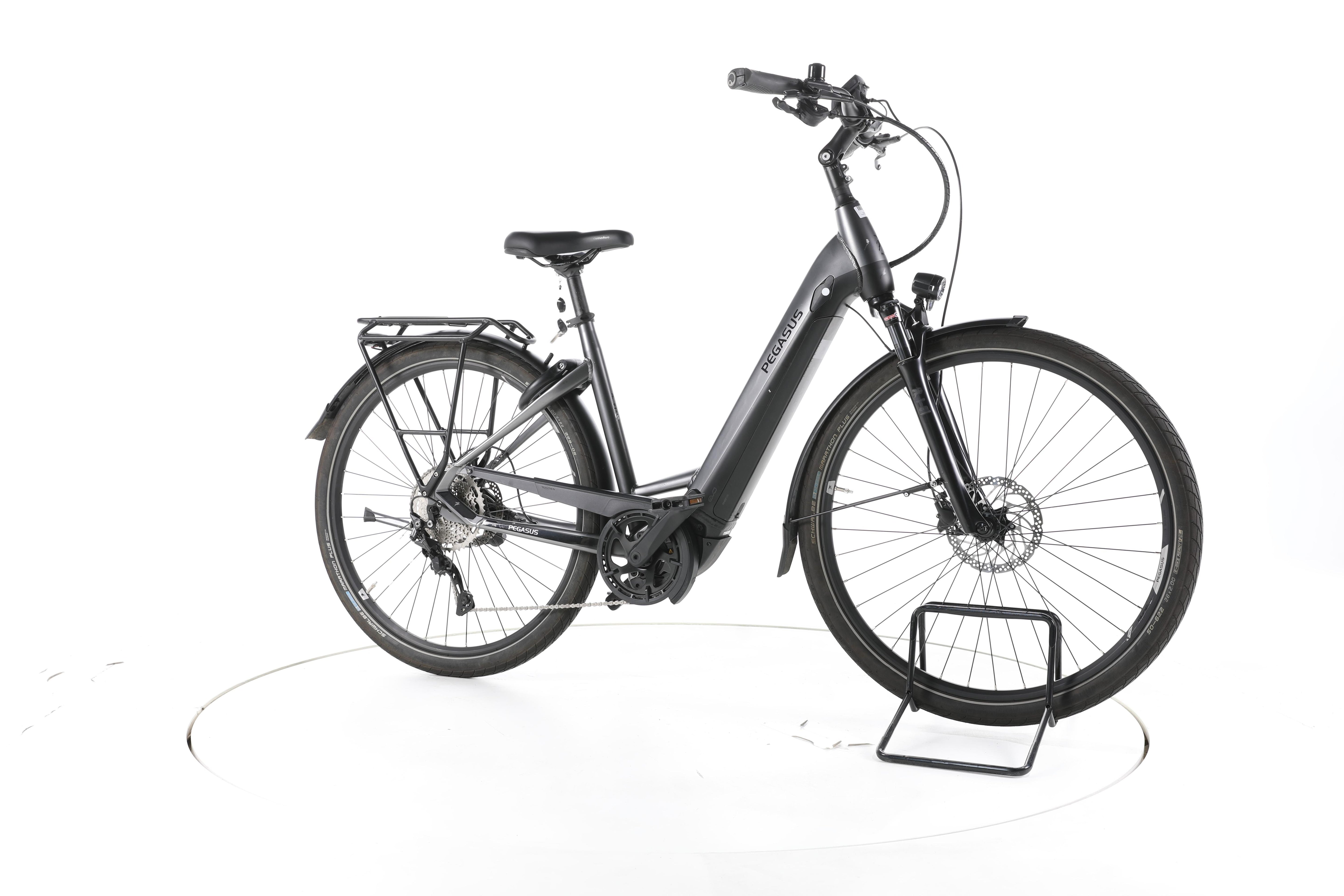 Pegasus Premio EVO 10 Lite Trekking E-Bike Tiefeinsteiger 2023 - Image 2