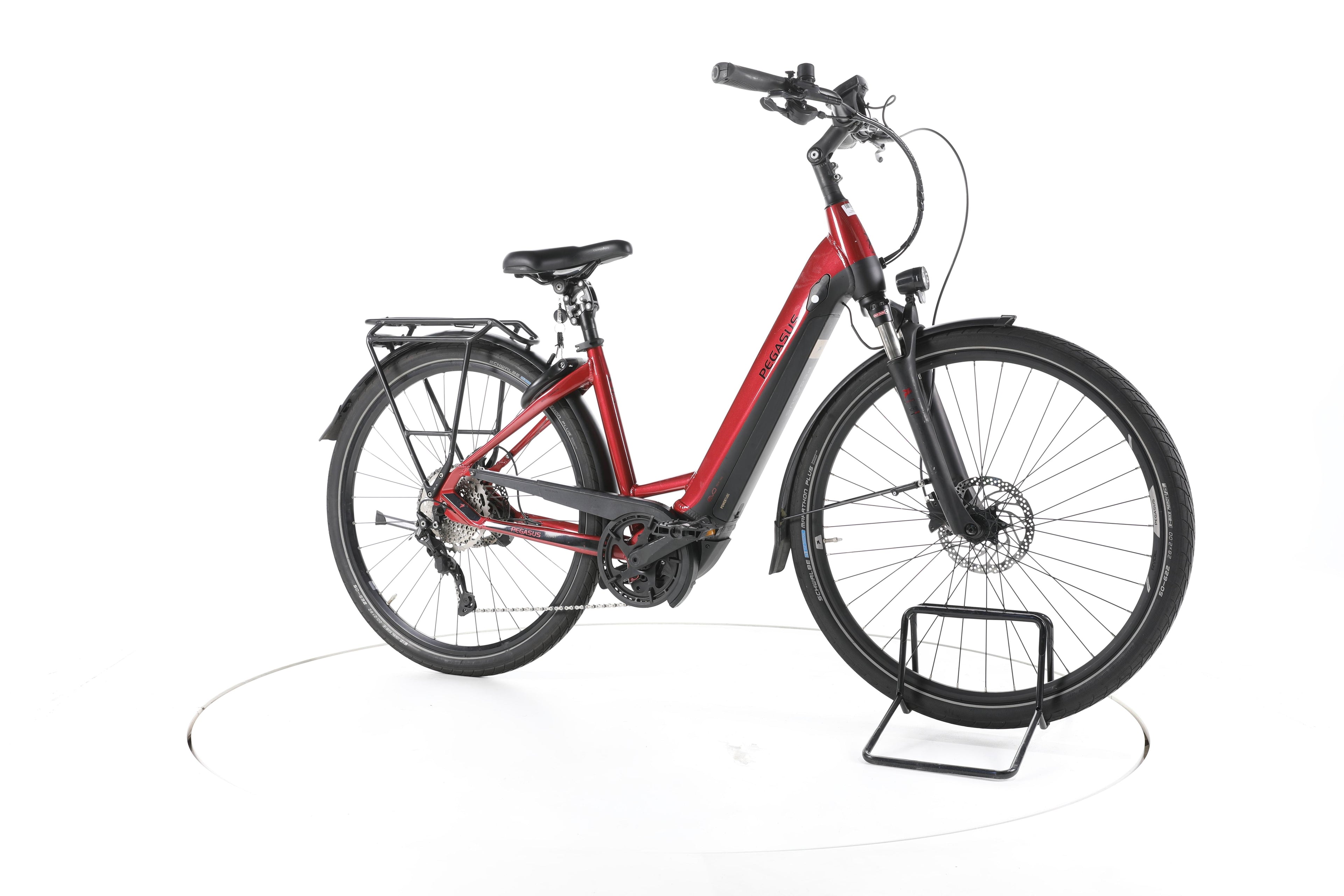 Pegasus Premio Evo 10 Lite Trekking E-Bike Tiefeinsteiger - Image 2