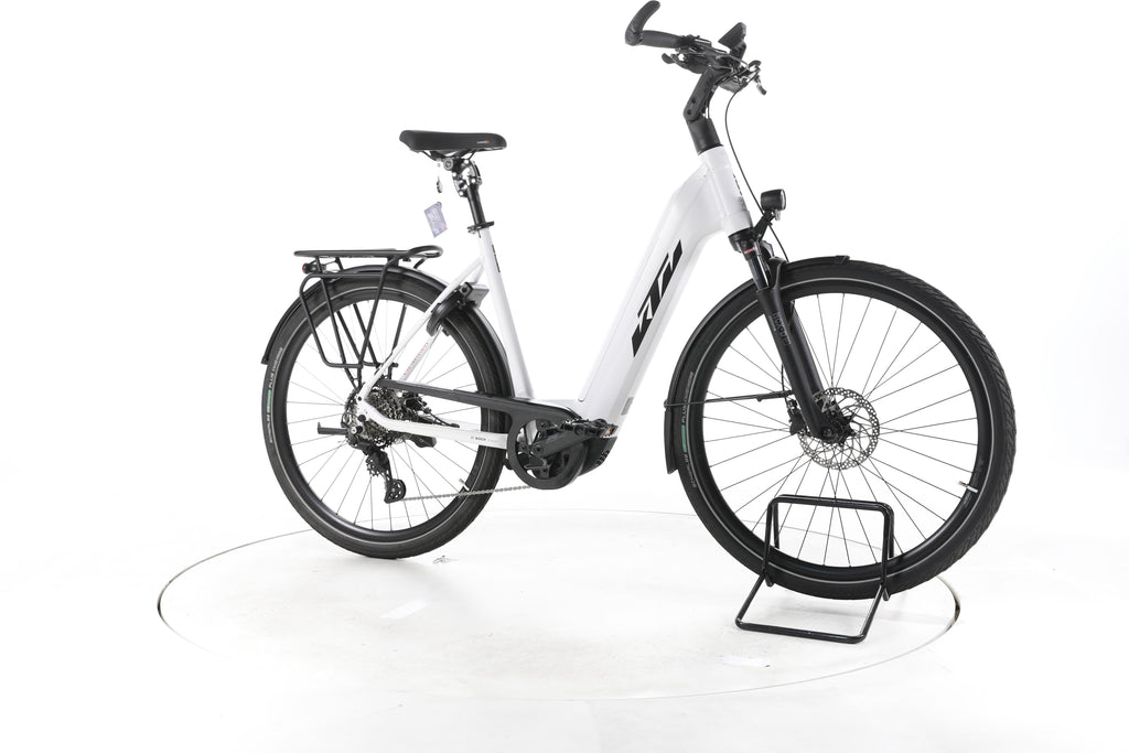 KTM ZEG Cento 10 Plus Trekking E-Bike Tiefeinsteiger - Image 2
