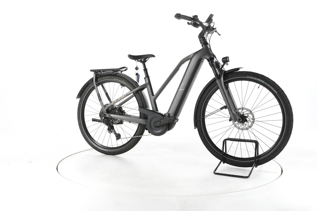 Cube Kathmandu Hybrid Pro Trekking E-Bike 2024 - Image 2