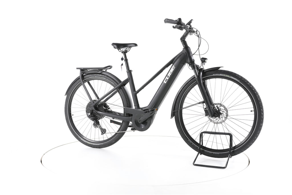 Cube Touring Hybrid Pro Trekking E-Bike 2023 - Image 2