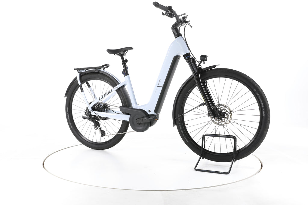 Cube Kathmandu HYbrid One Trekking E-Bike Tiefeinsteiger 2025 - Image 2