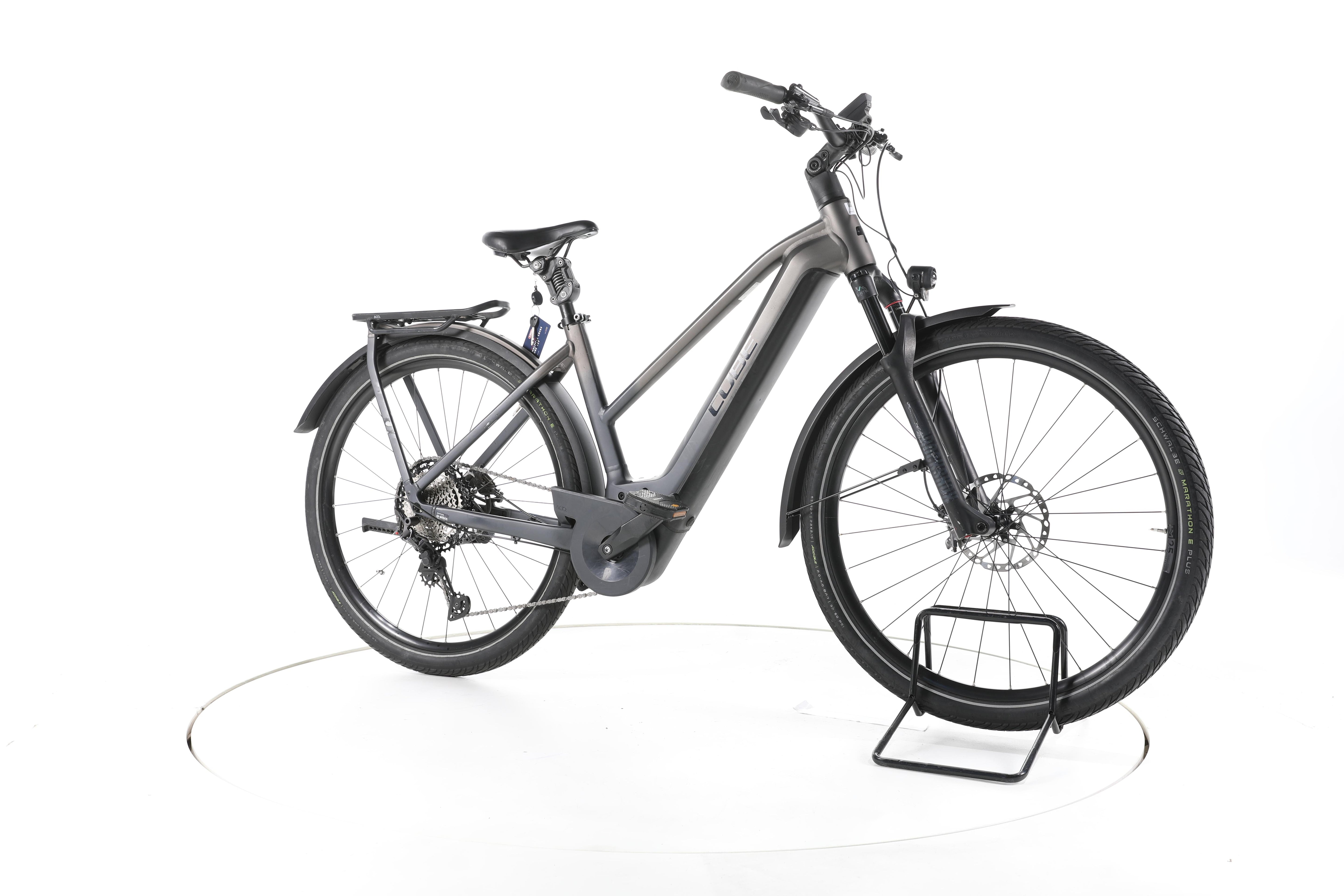 Cube Kathmandu Hybrid SLT Trekking E-Bike - Image 2