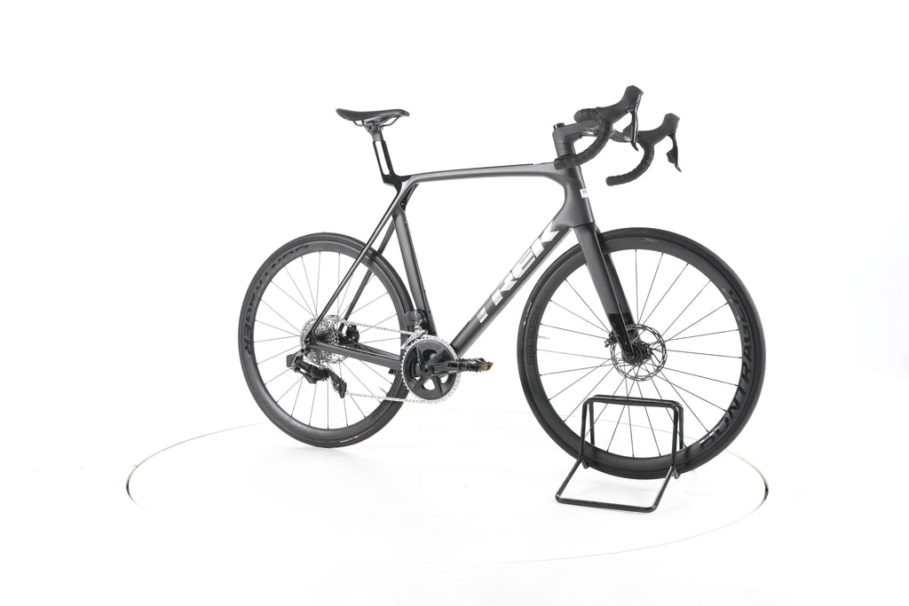 Trek Madone SL 6 AXS Gen 8 - Image 2