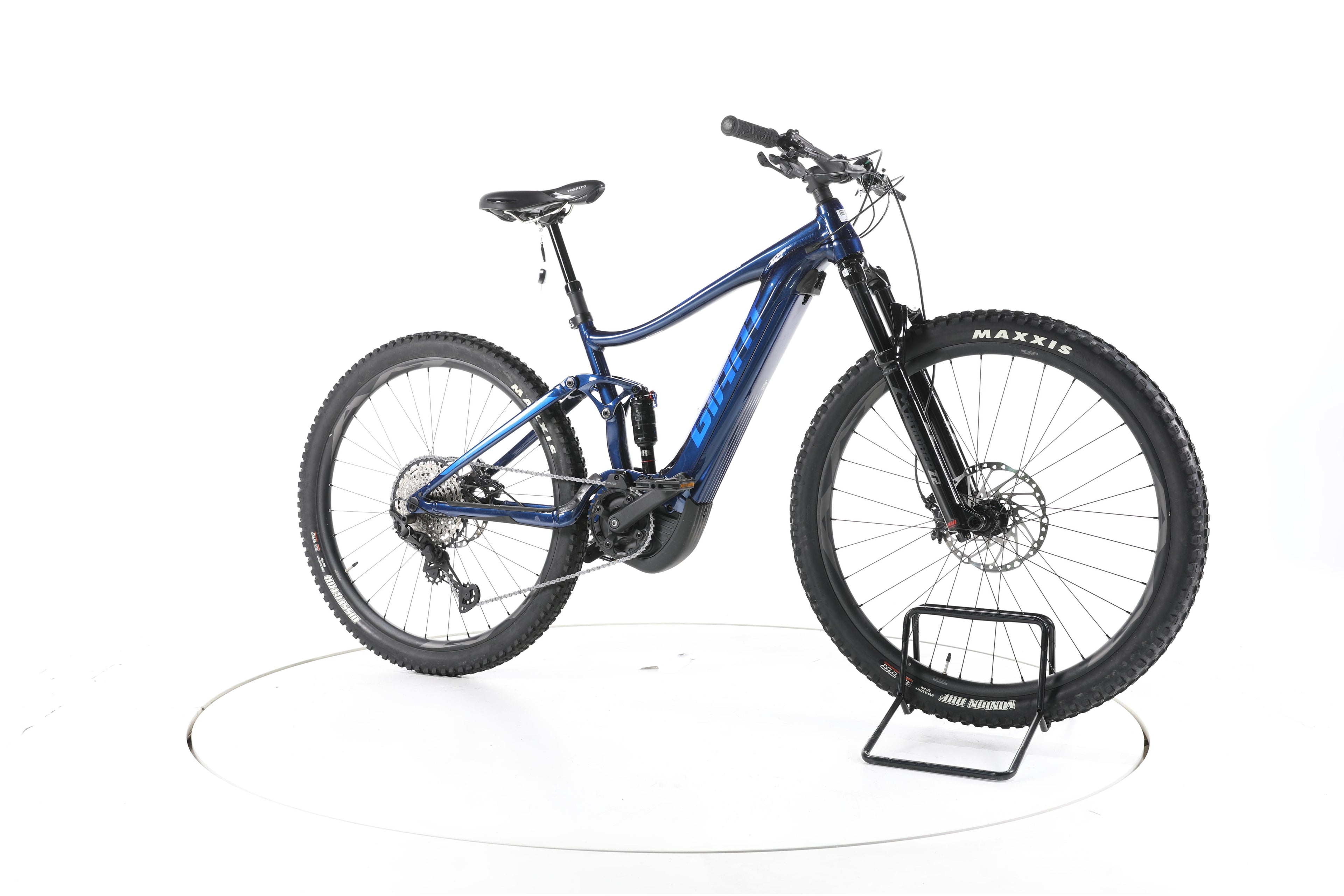Giant Stance E+ Pro 0 Fully E-Bike - Image 2