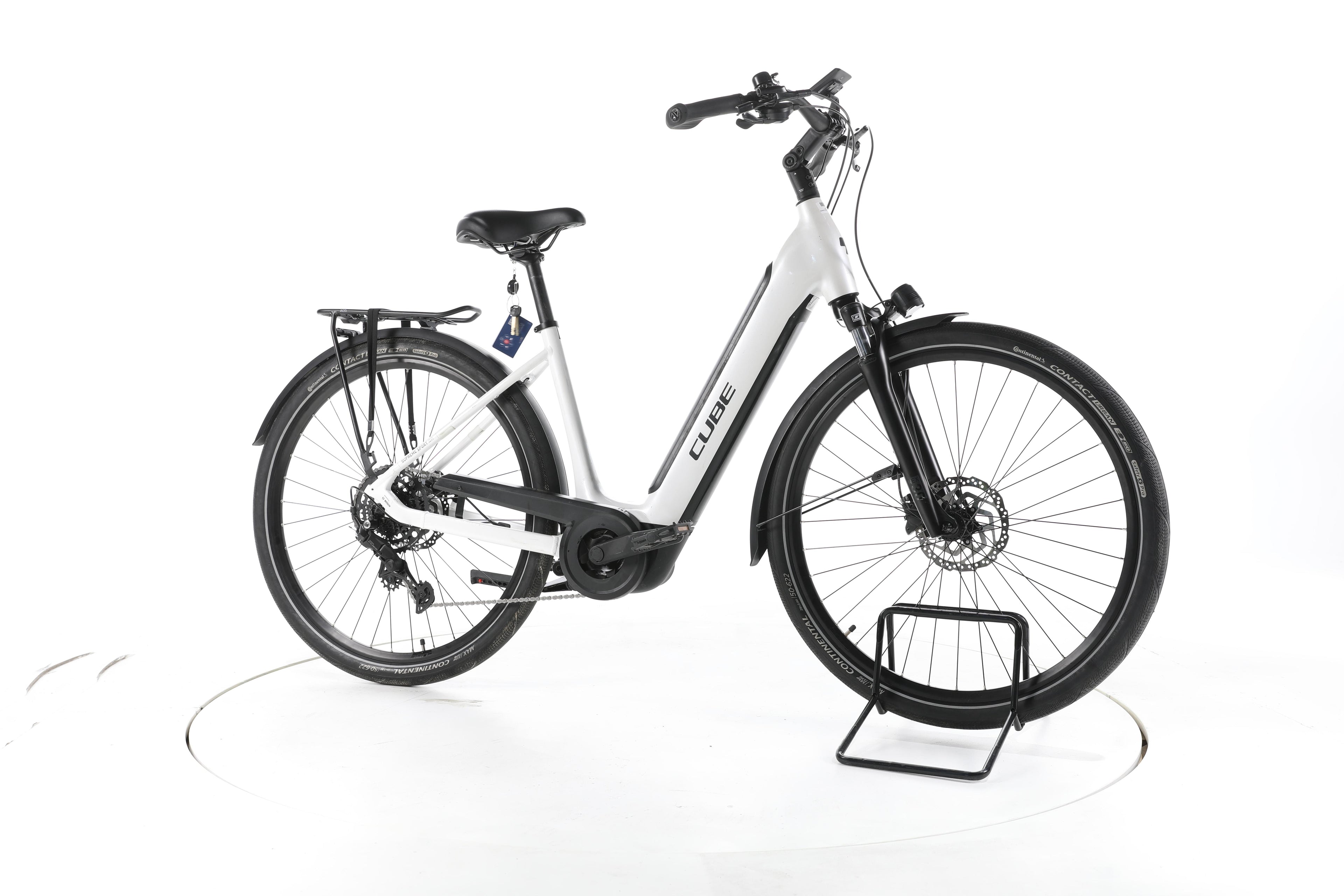 Cube Supreme Sport Hybrid ONE Trekking E-Bike Tiefeinsteiger 2024 - Image 2