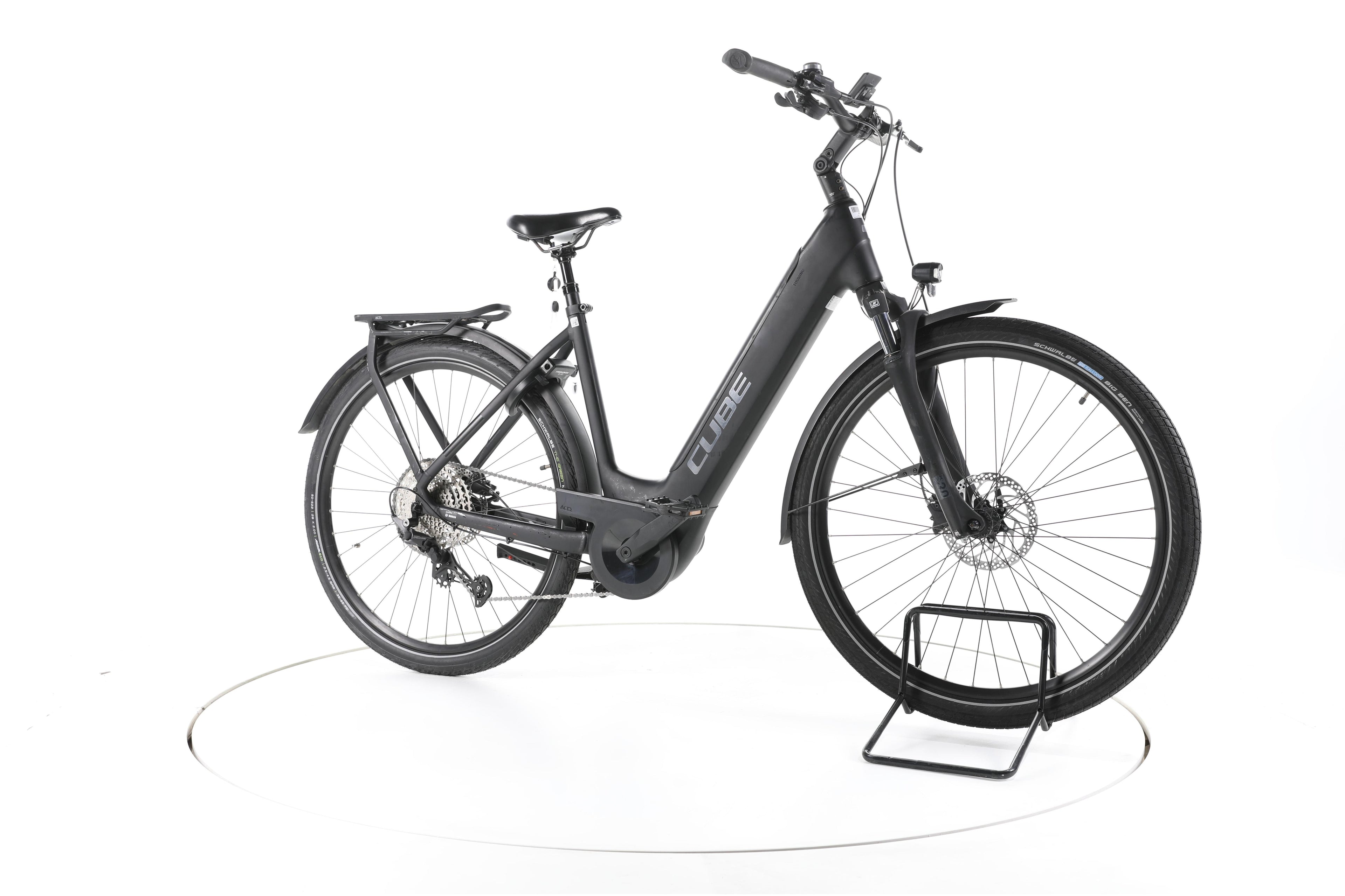Cube Touring Hybrid Pro Trekking E-Bike Tiefeinsteiger 2023 - Image 2