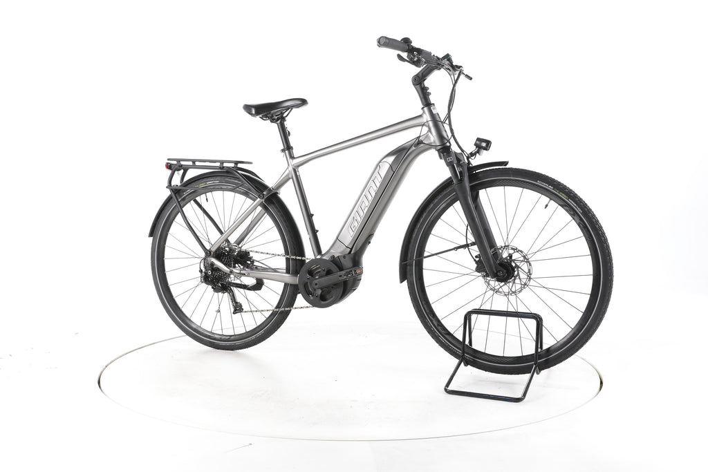 Giant Explore E+ 3 Trekking E-Bike - Image 2