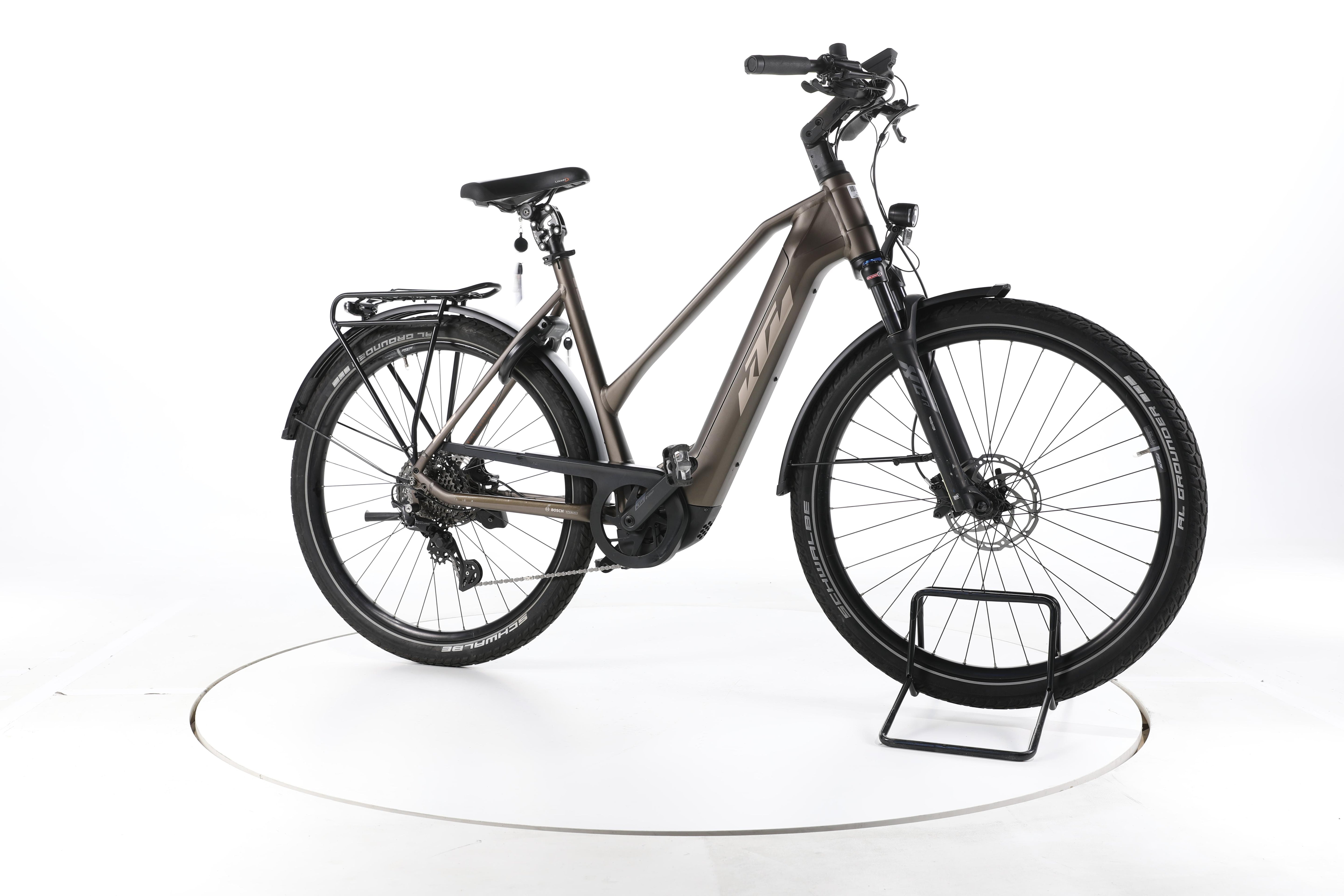 KTM Macina Gran 720 Trekking E-Bike - Image 2