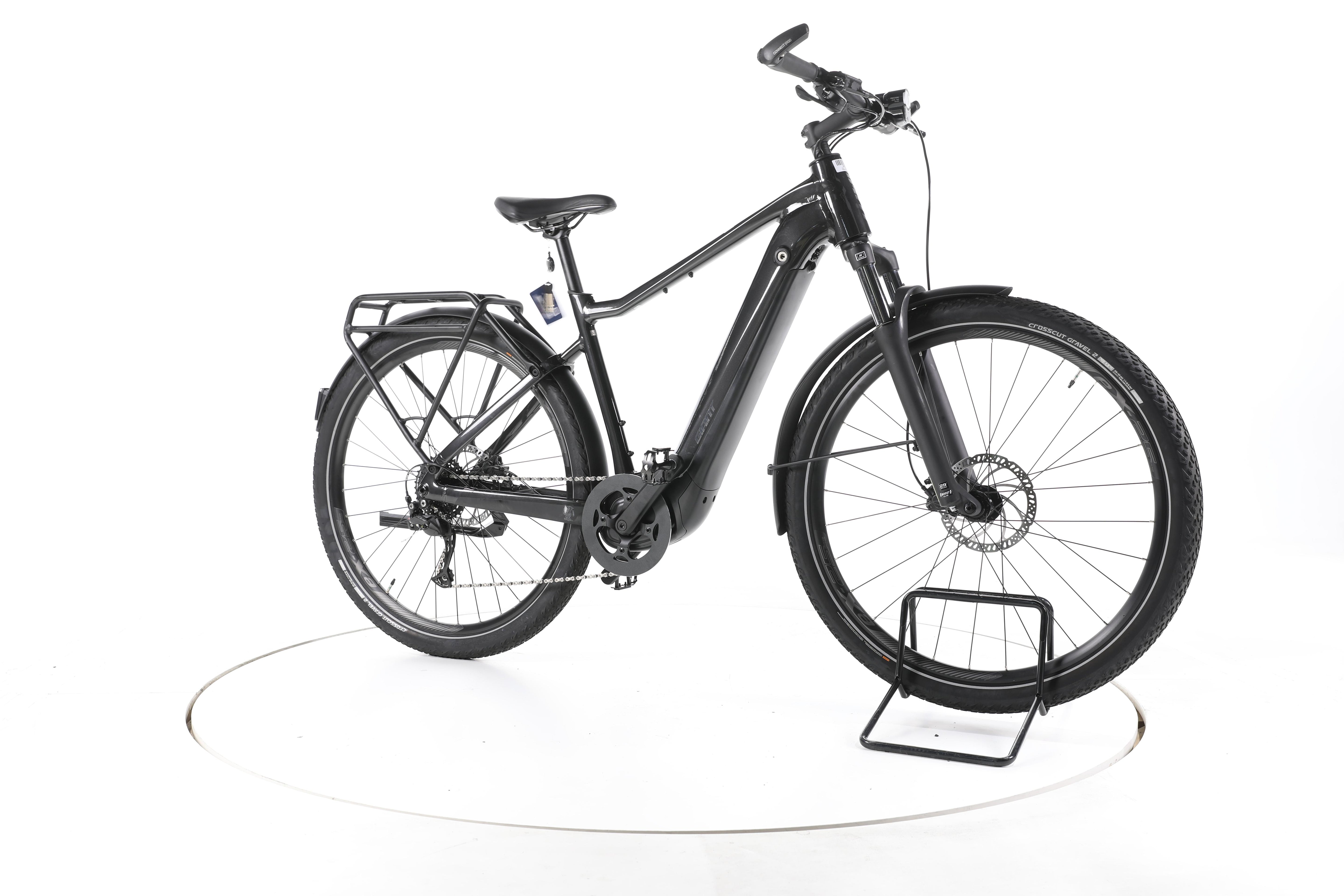 Giant Explore E+ 2 Trekking E-Bike - Image 2
