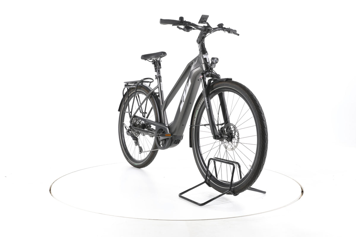 KTM Macina Limited Trekking E-Bike - Image 3