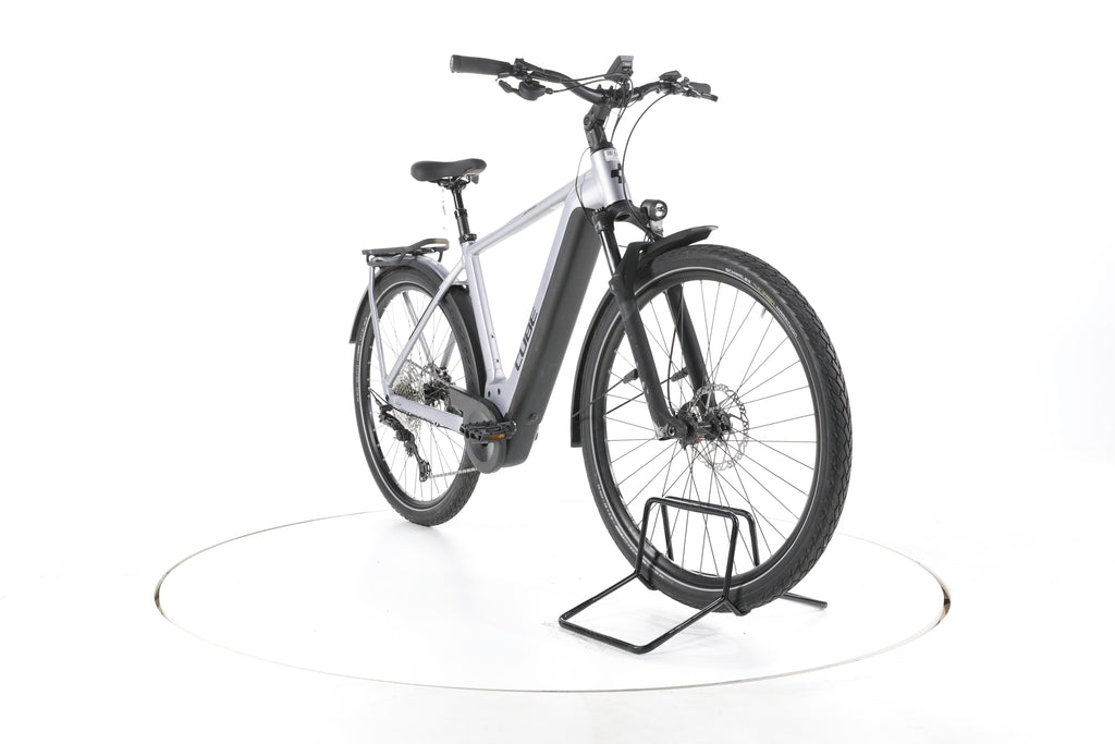 Cube Kathmandu Hybrid SLX Trekking E-Bike - Image 3