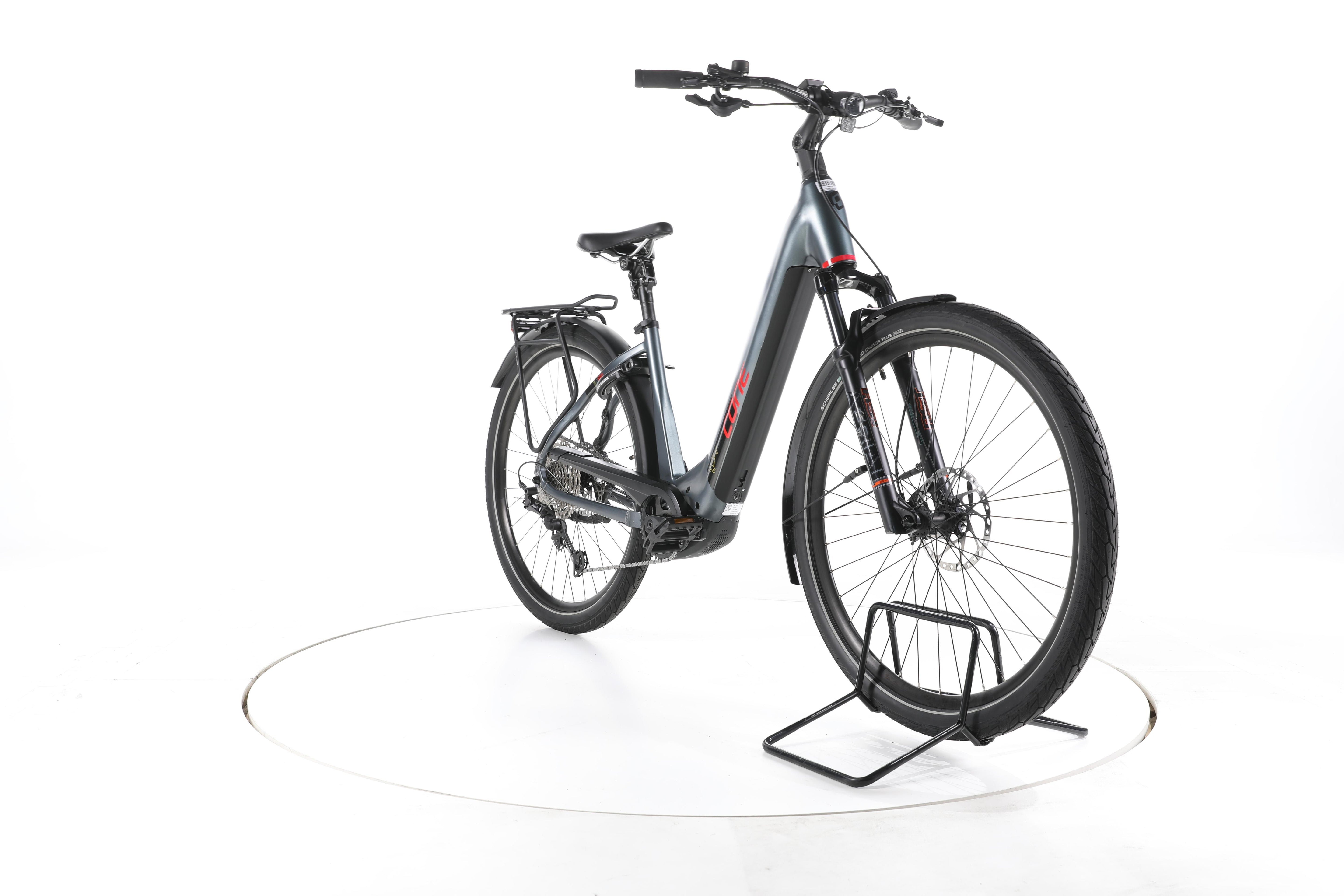 CONE Bikes eStreet IN Jubilee Trekking E-Bike Tiefeinsteiger - Image 3