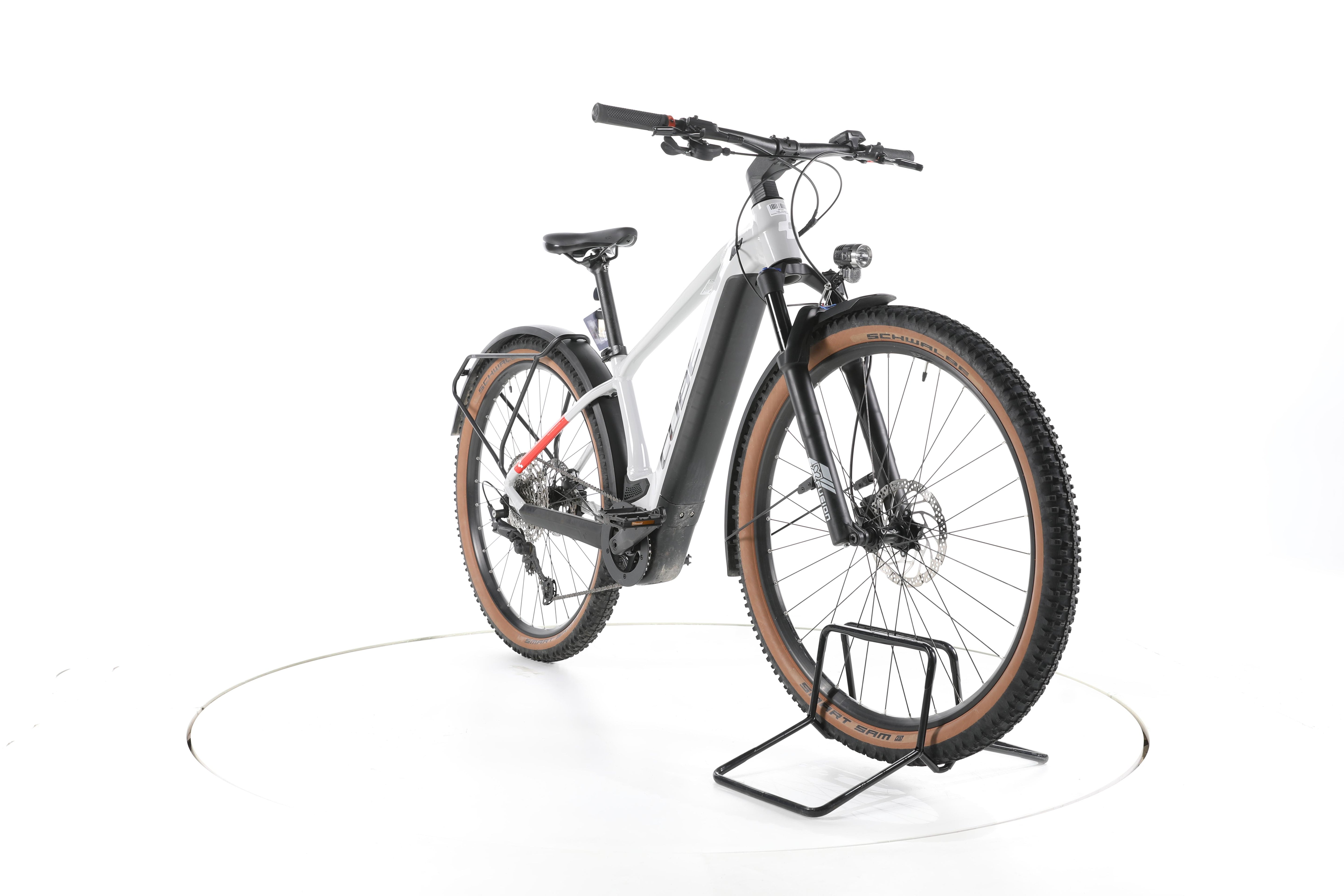 Cube Reaction Hybrid Pro Allroad Trekking E-Bike - Image 3