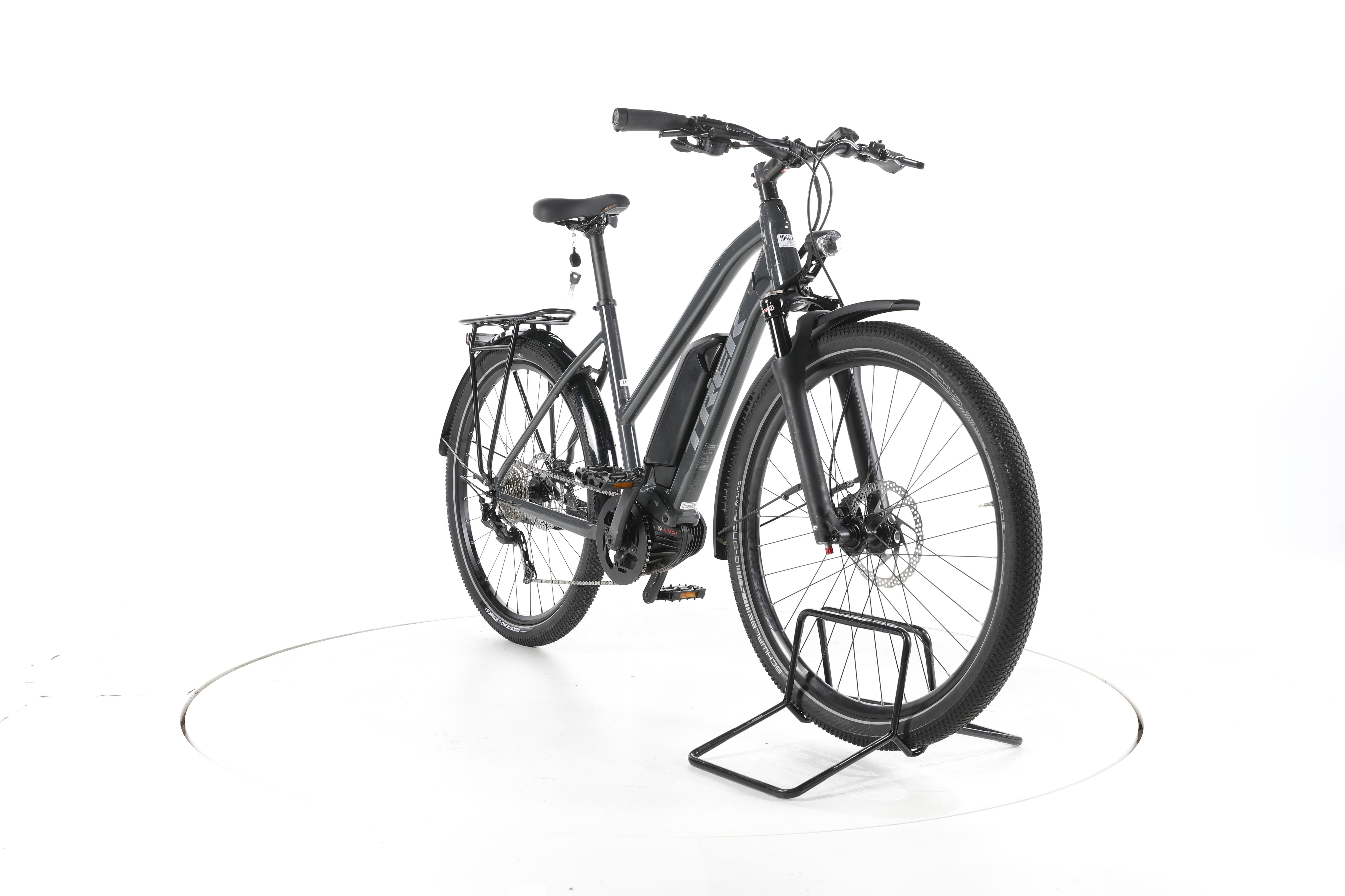 Trek Allant 5+ Trekking E-Bike - Image 3