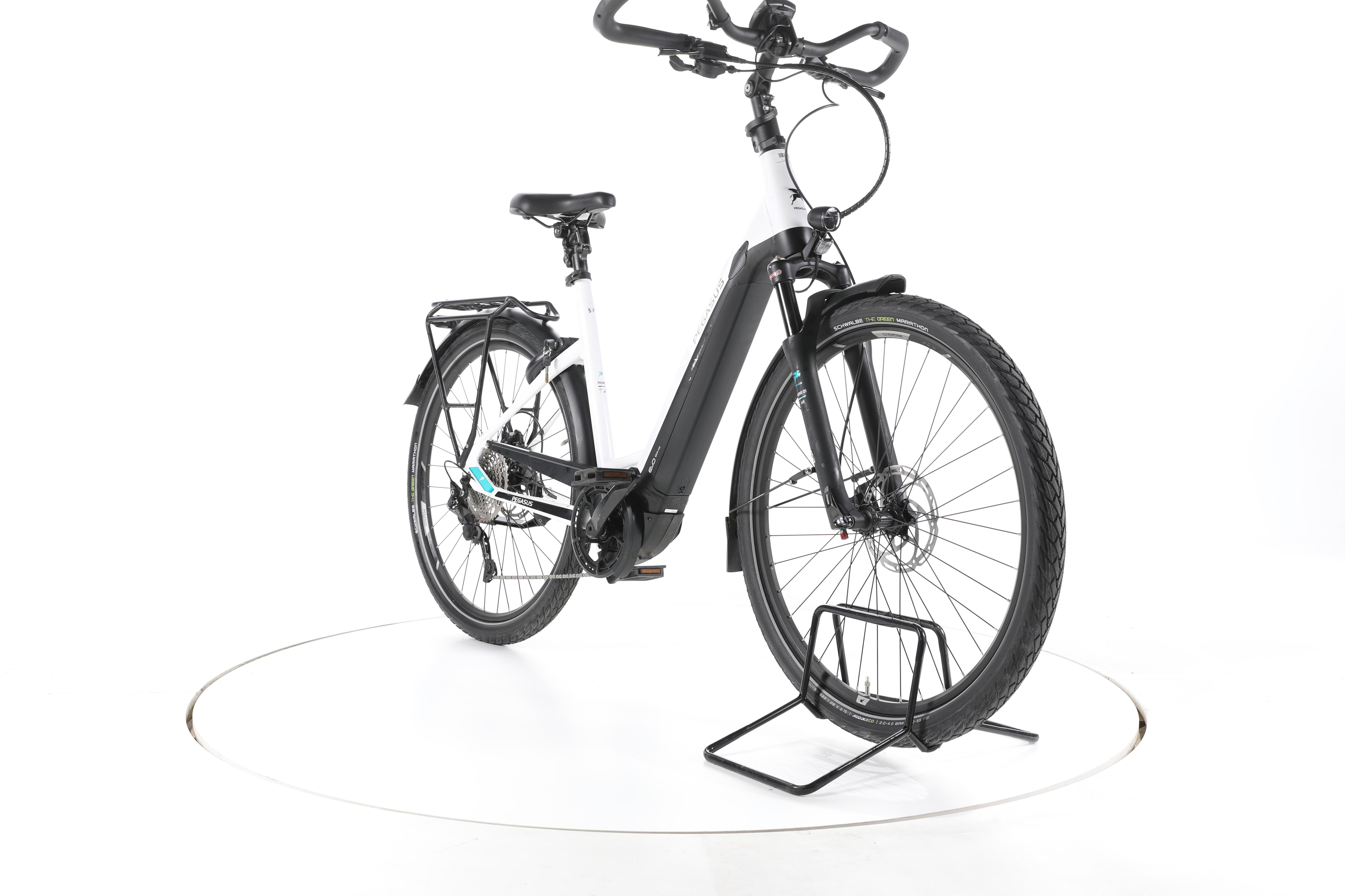 Pegasus Premio Evo 10 Lite Comfort Trekking E-Bike Tiefeinsteiger - Image 3