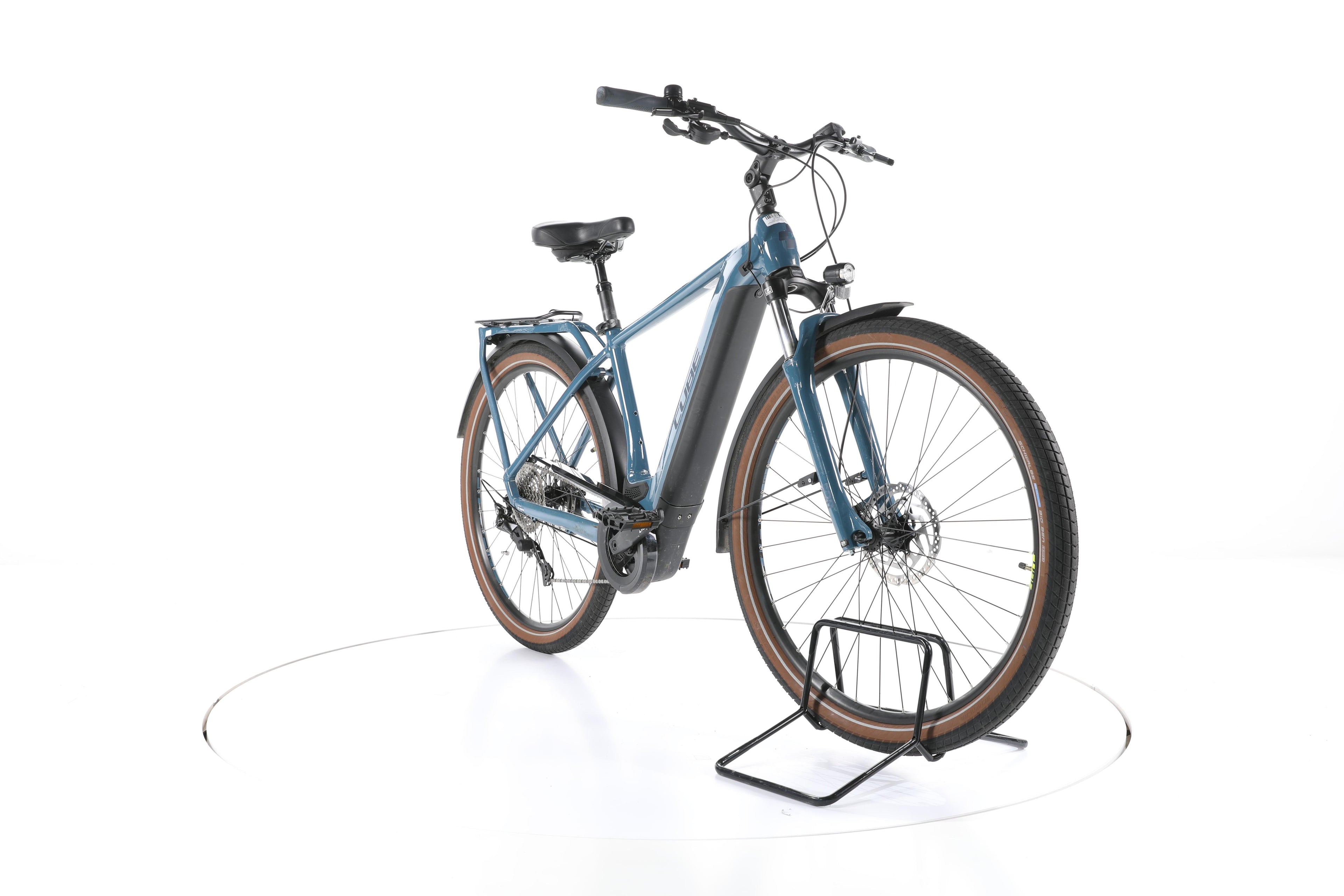 Cube Kathmandu Hybrid Pro Trekking E-Bike - Image 3